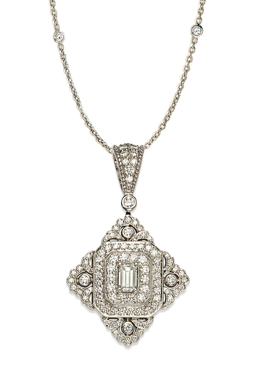 White Gold Vintage Clip-On Pendant