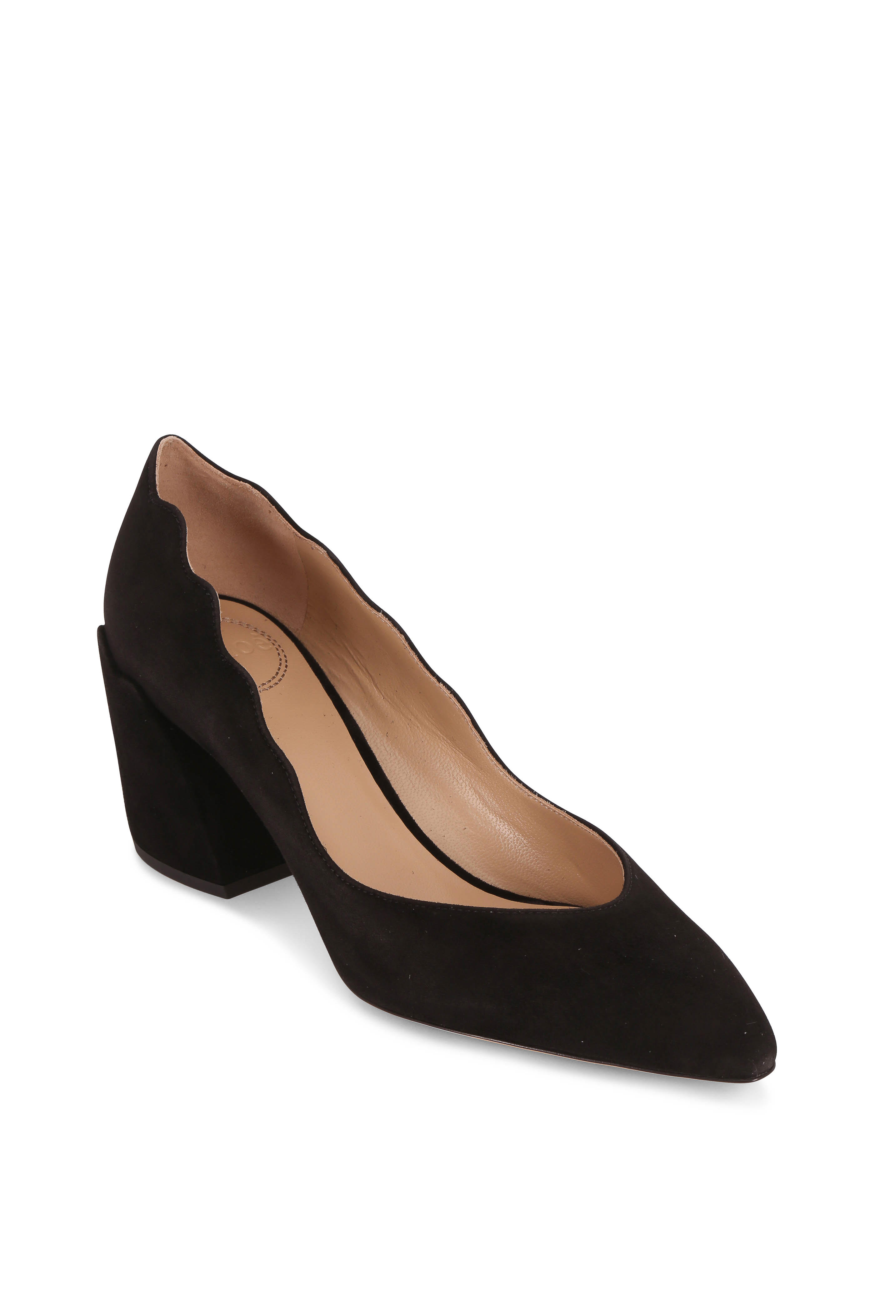 chloe lauren pump