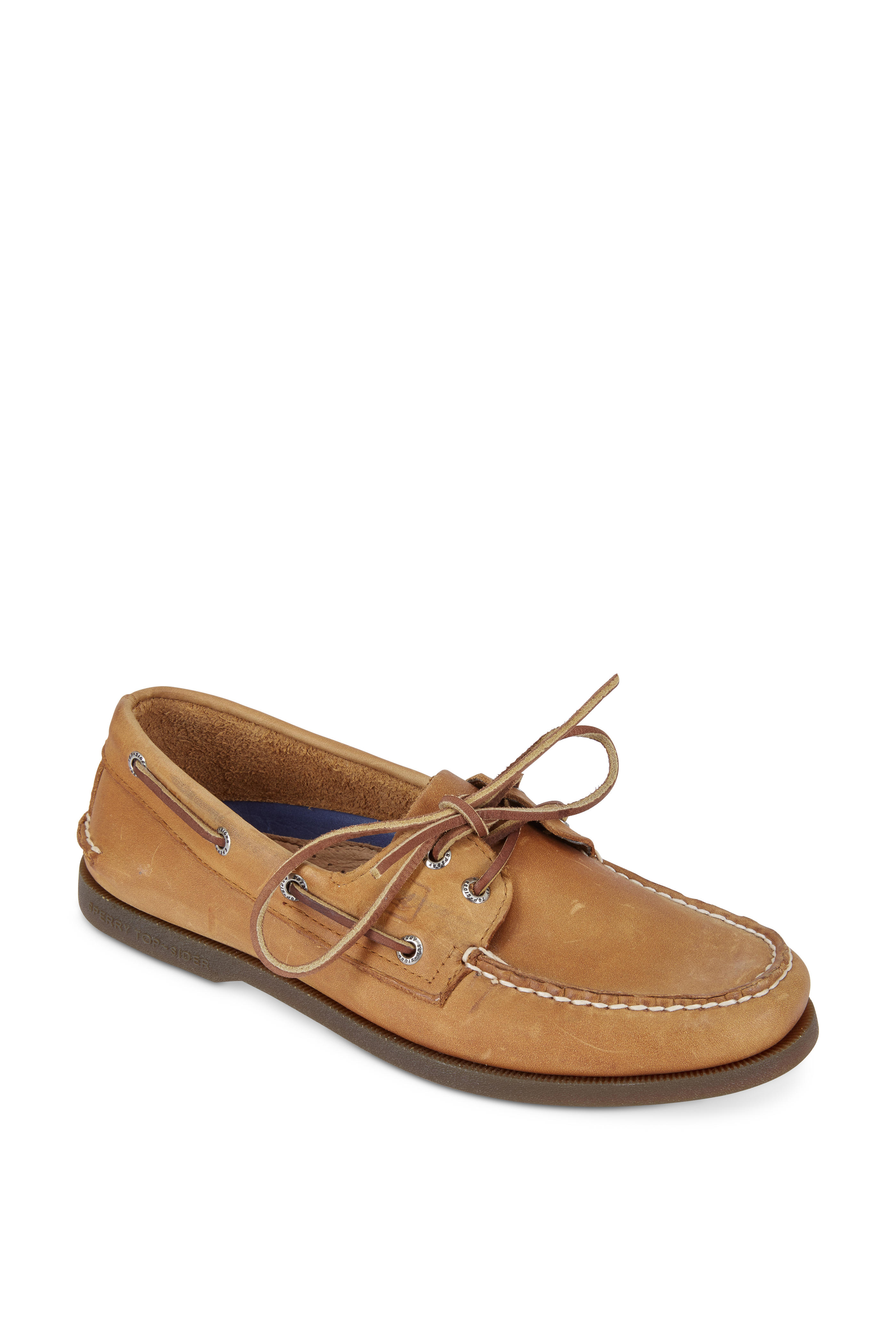 sperry sahara leather boat shoes