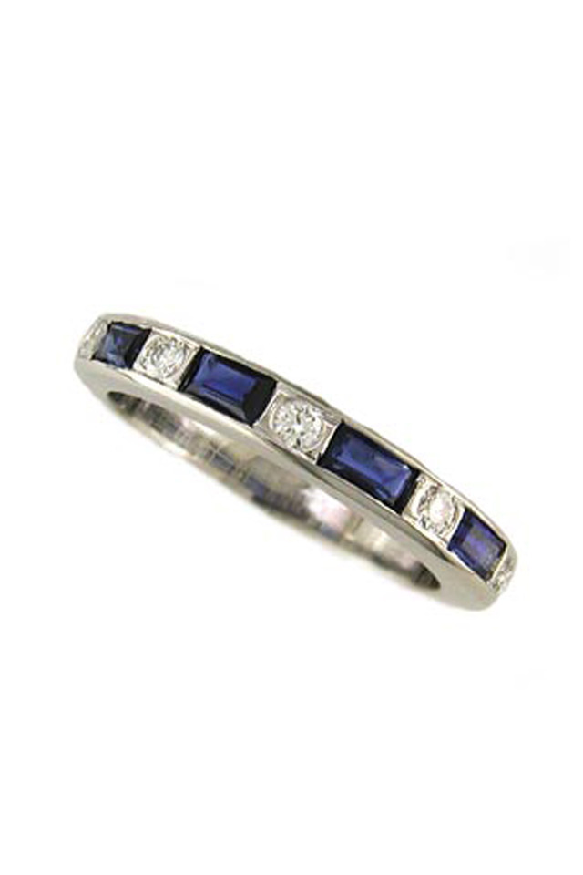 Sapphire Diamond Ring
