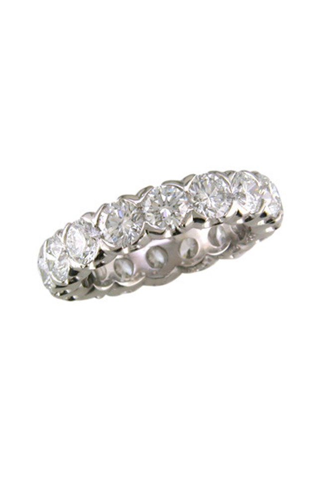 Diamond Fishtail Guard Ring
