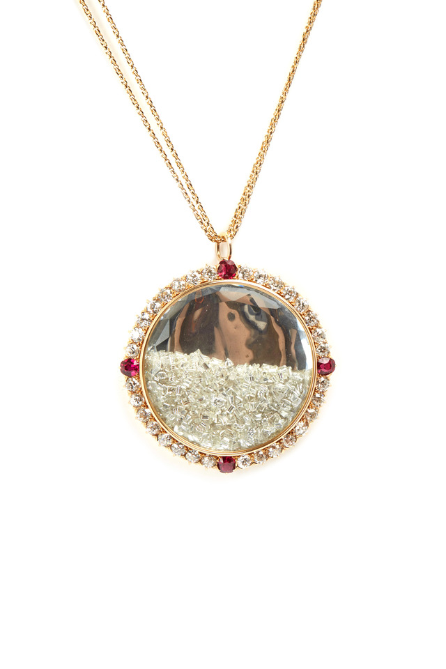 Yellow Gold Ruby Rim Diamond Shake Necklace