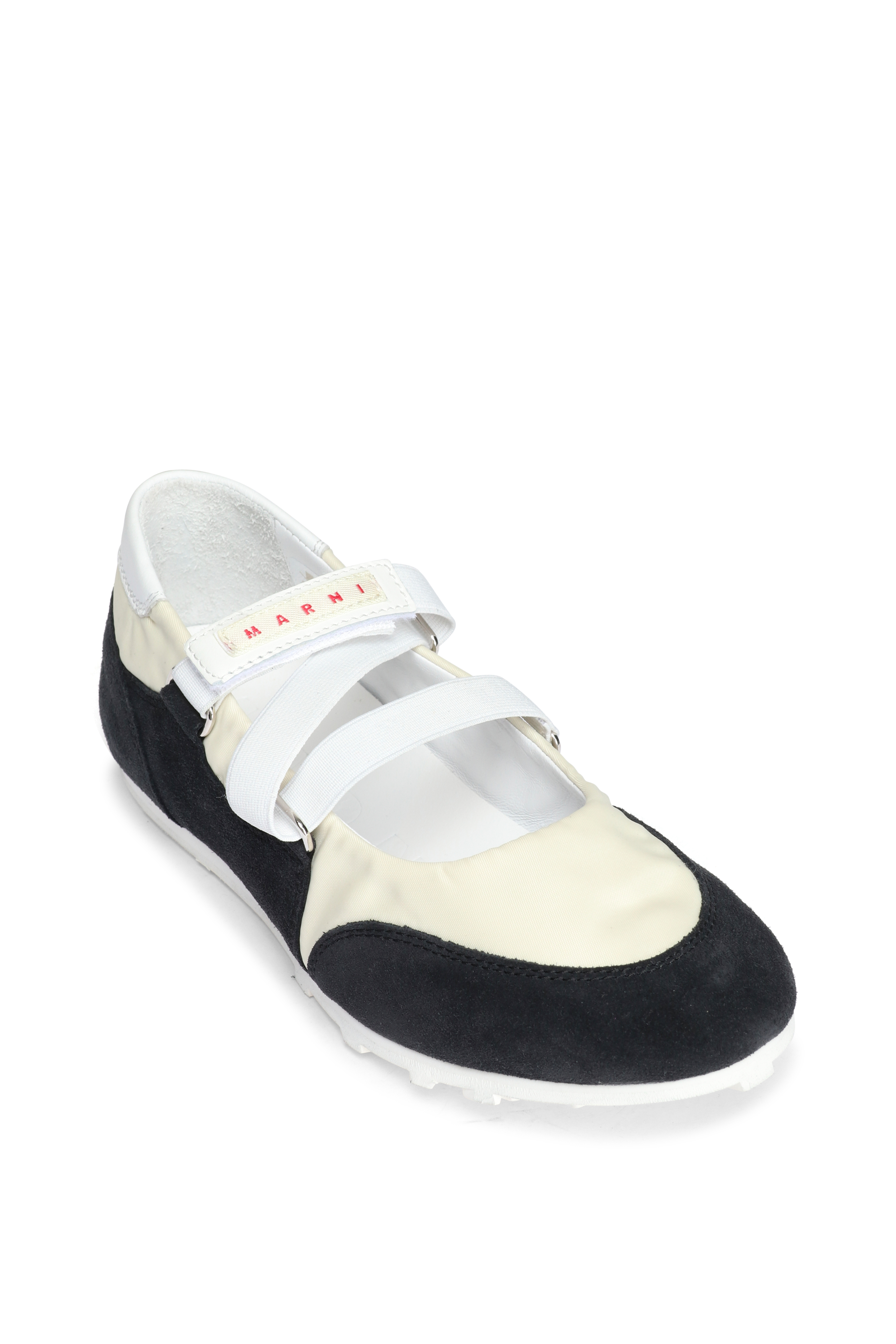Fndiページ Fendi - Flow Black & White FF Side Zip Sneaker | Mitchell Stores