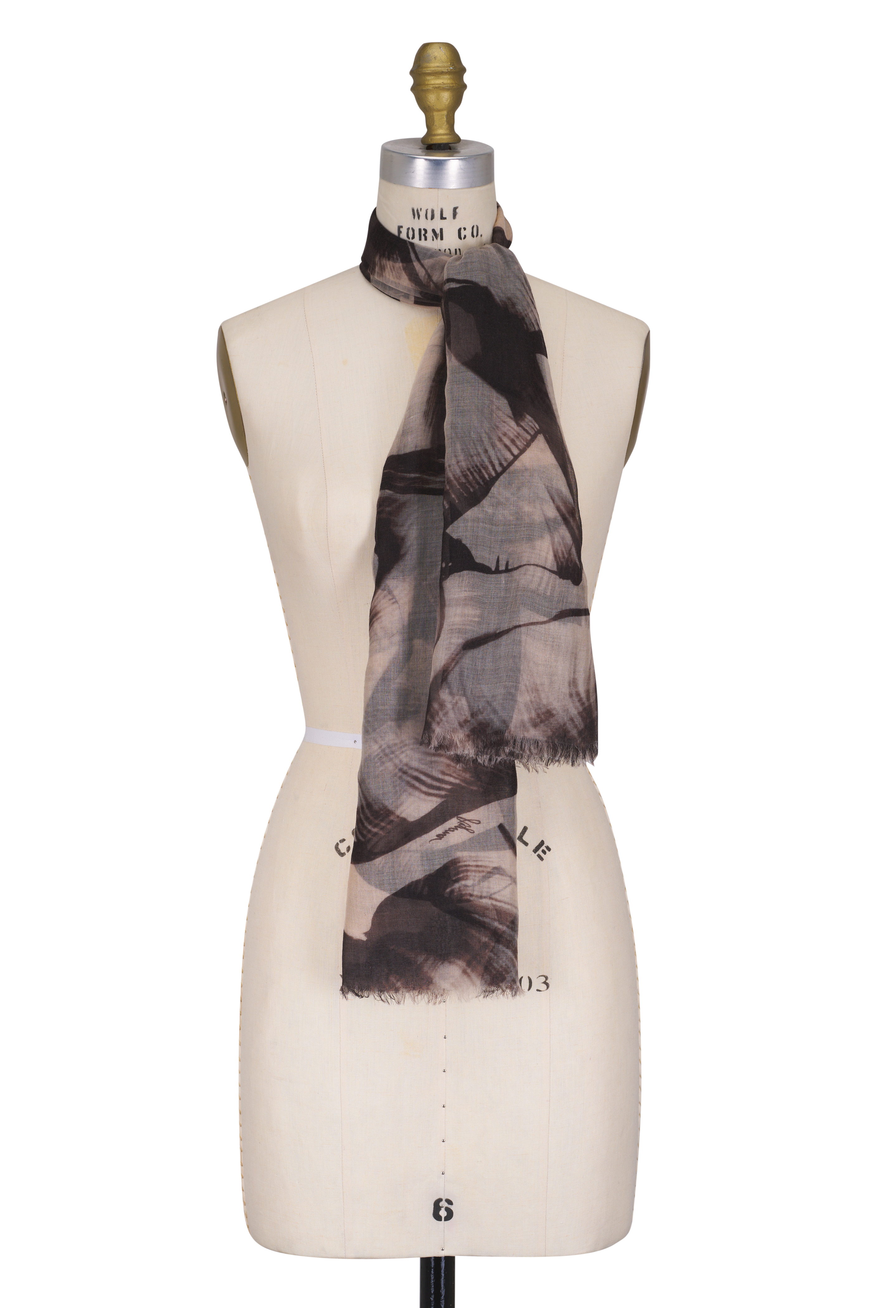 スカーフ SAINT LAURENT Woman Neck scarf Beige 8212823Y009 9700 Saint Laurent - Beige Leopard Print Silk Scarf | Mitchell Stores
