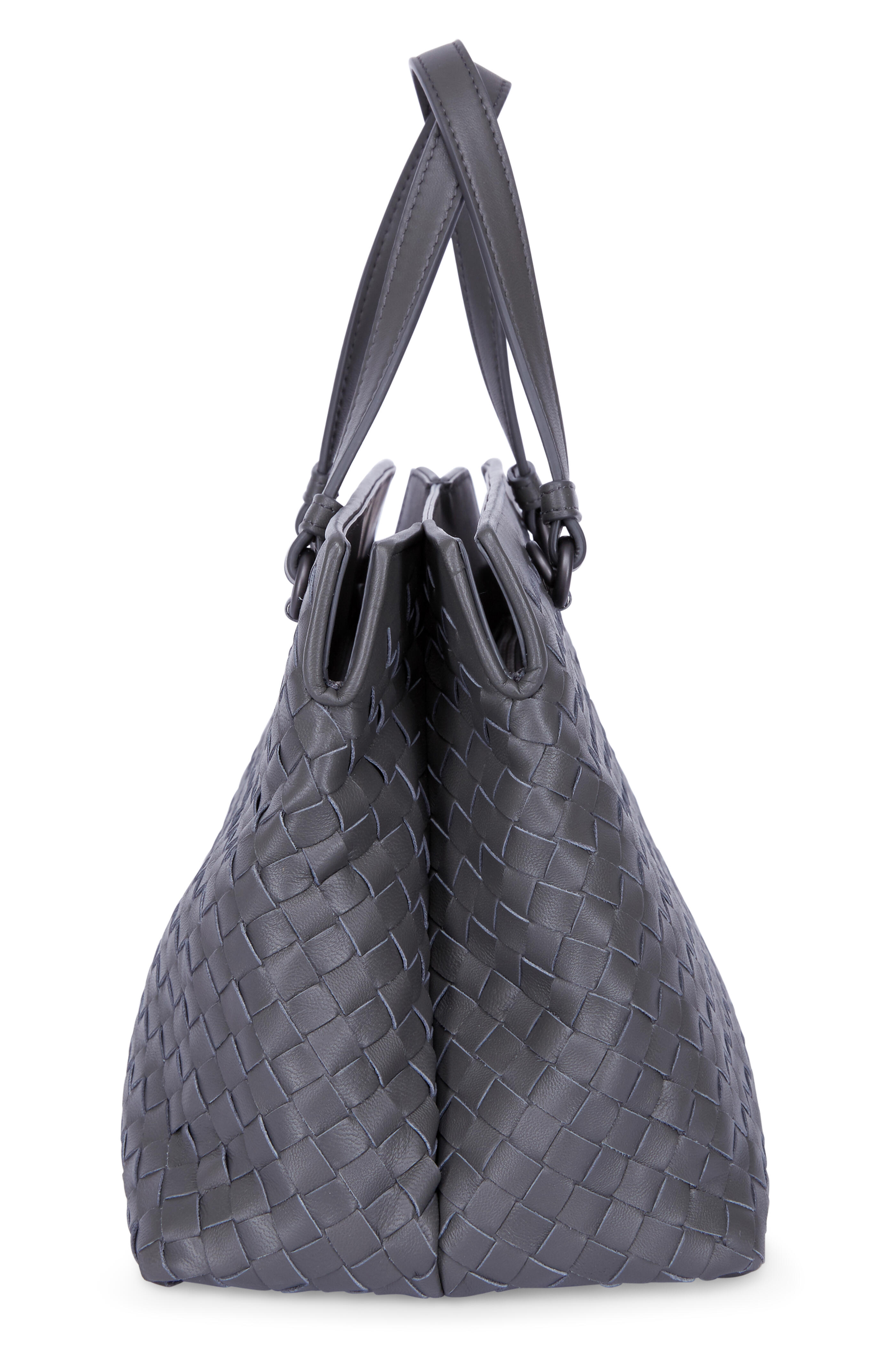 Bottega Veneta - Gray Intrecciato Medium Tote - view 2