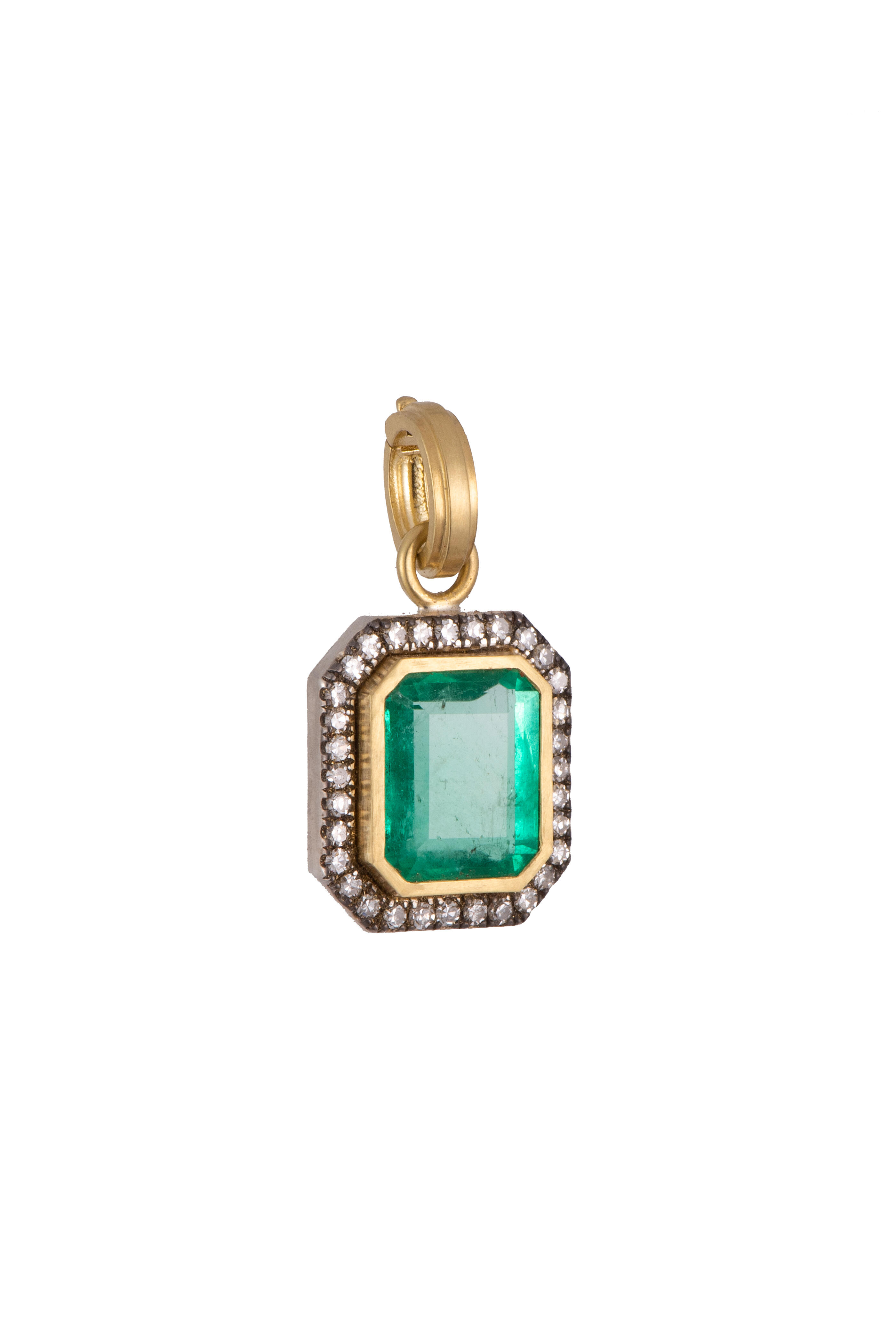 Sylva & Cie - 18k Yellow Gold Emerald Single Cut Diamond Pendant