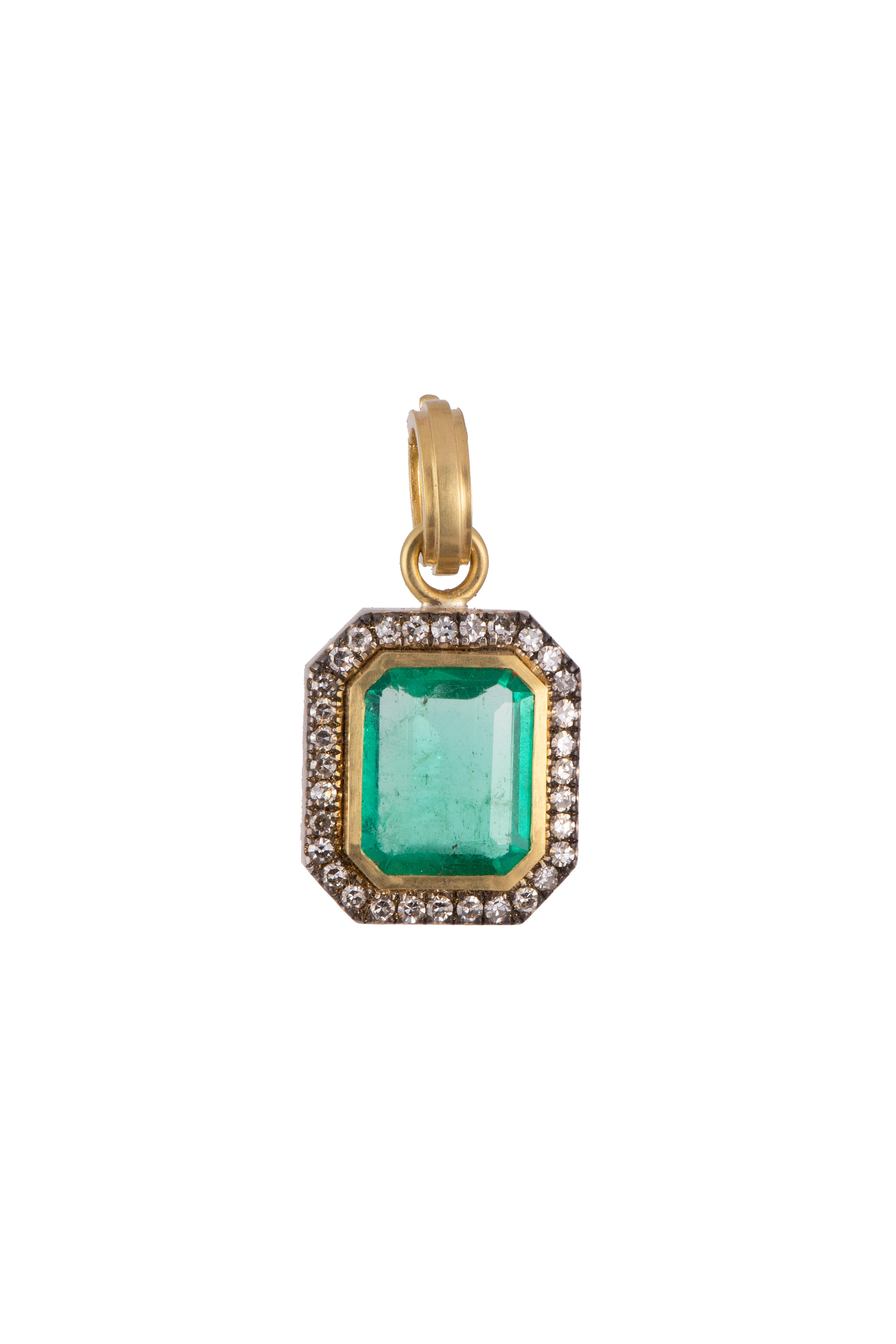 Sylva & Cie - 18k Yellow Gold Emerald Single Cut Diamond Pendant