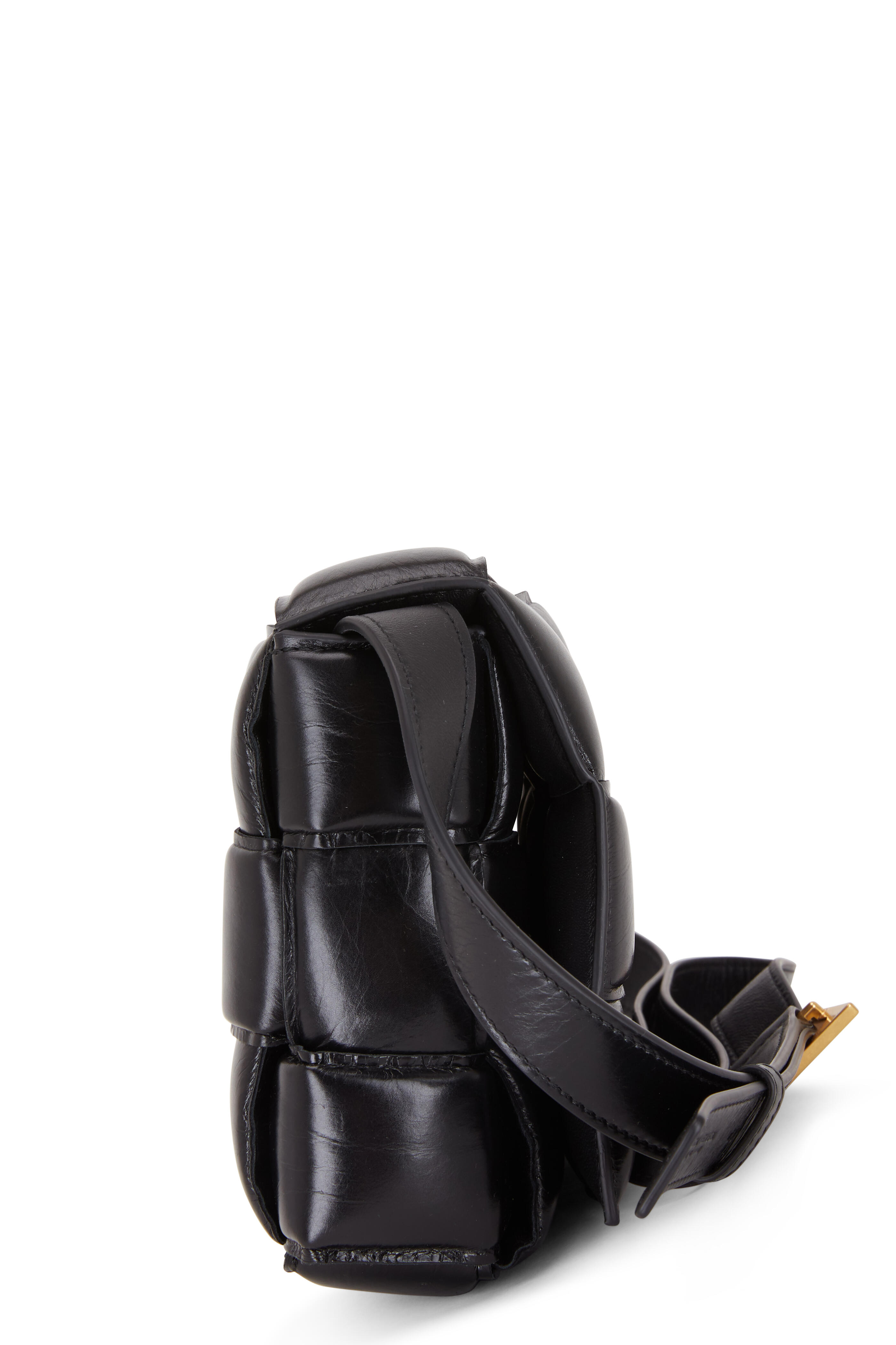 Bottega Veneta Womens Fondant-Gold Cassette Bucket Small Leather Cross-body Bag