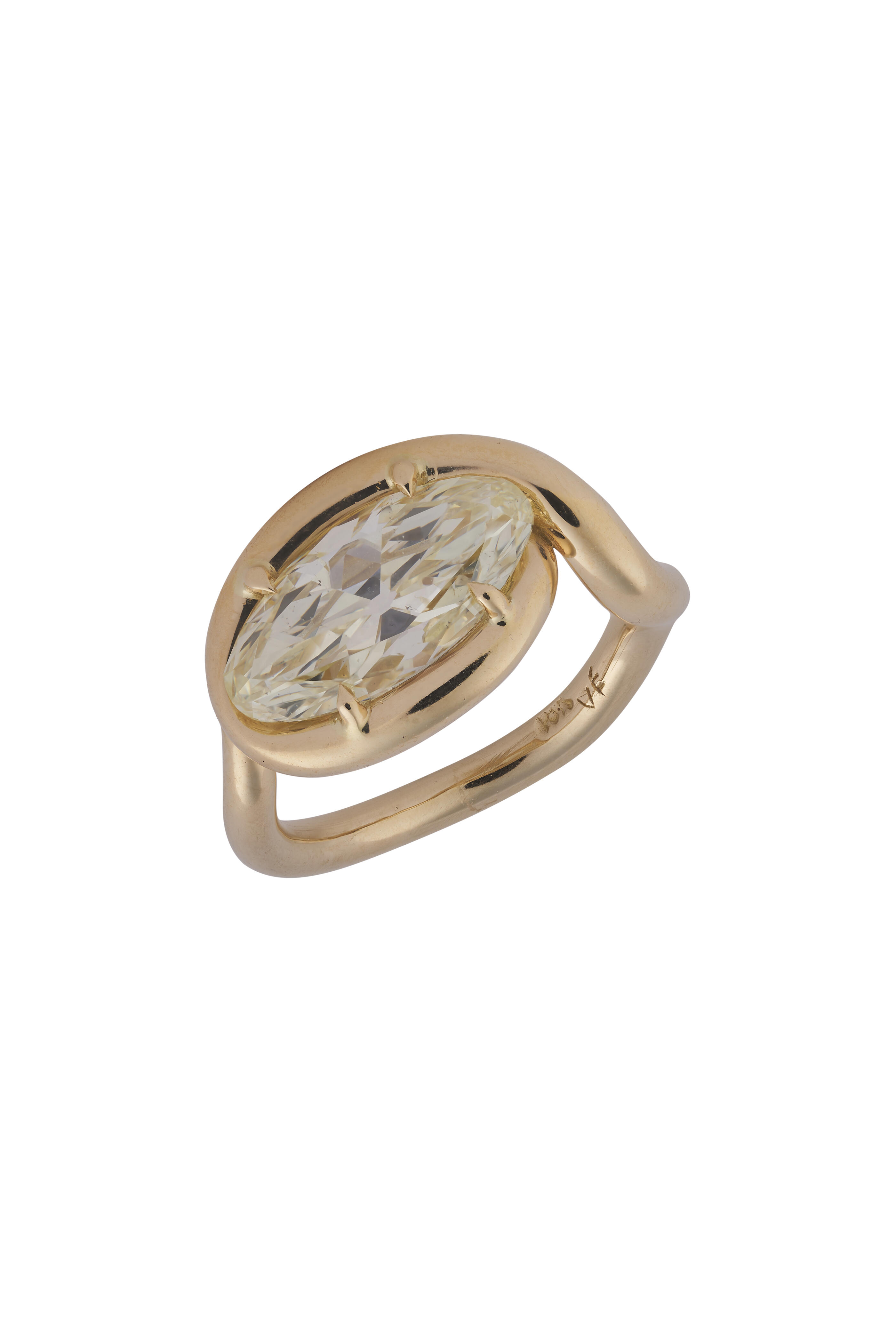 Vanessa - Moval Diamond Ring