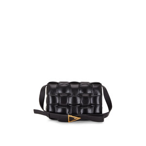 ショルダーバッグ・ポシェット BOTTEGA VENETA Woman Shoulder bag Black 600261VCPP0 8425 Bottega Veneta - Cassette Black Padded Leather Shoulder Bag