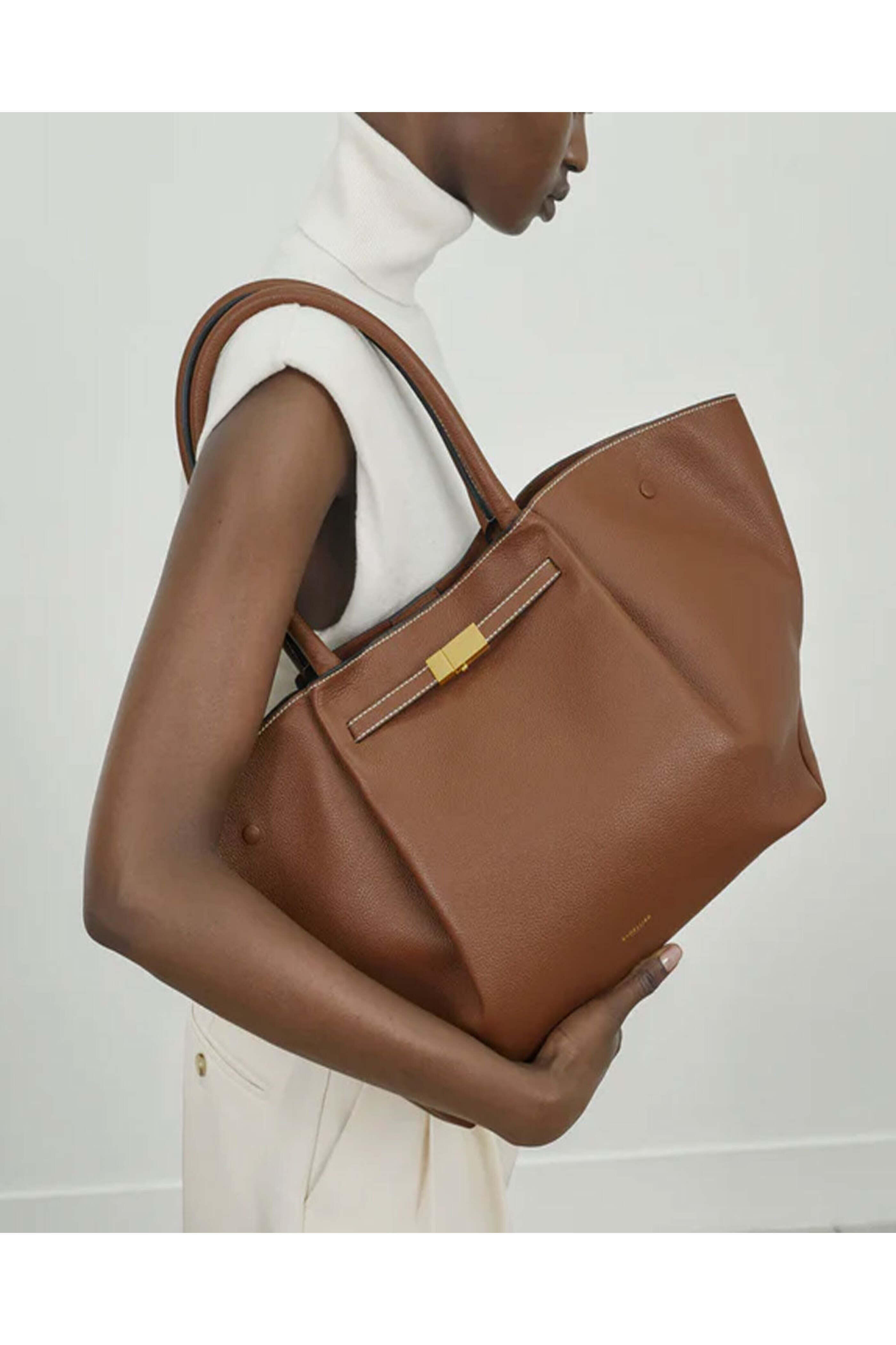 Demellier - The New York Bag in Tan