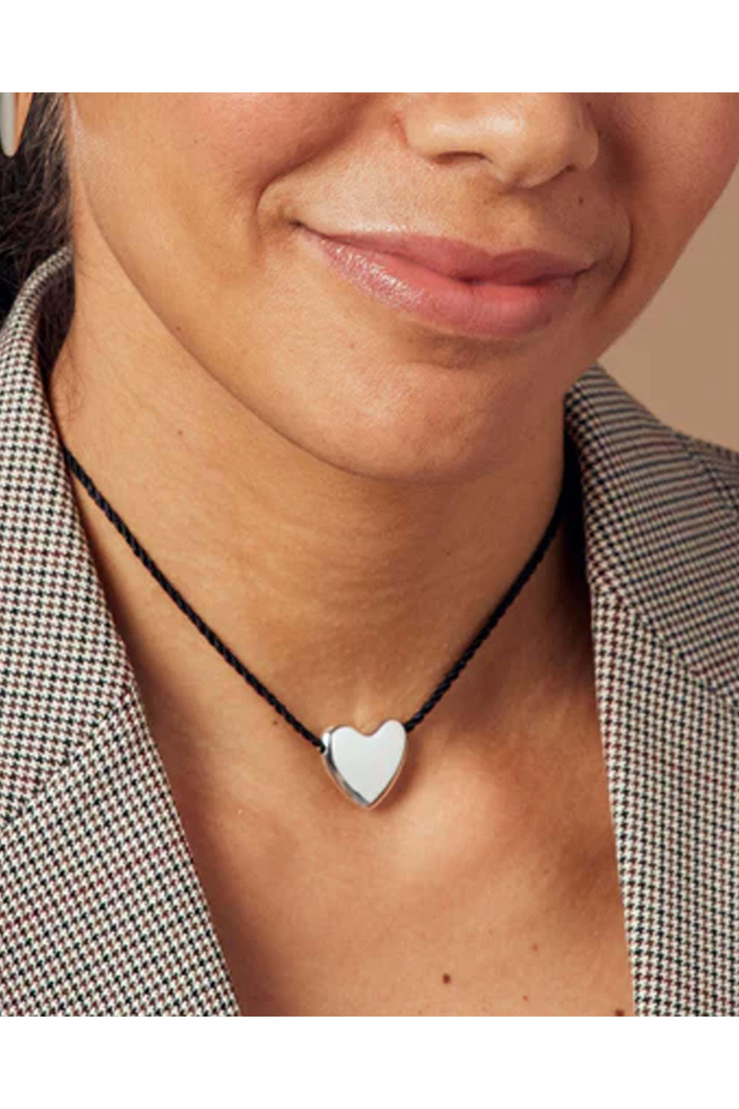 ANNIKA INEZ アニカイネズ Heart Necklace small Annika Inez - Small Sterling Silver Heart Necklace