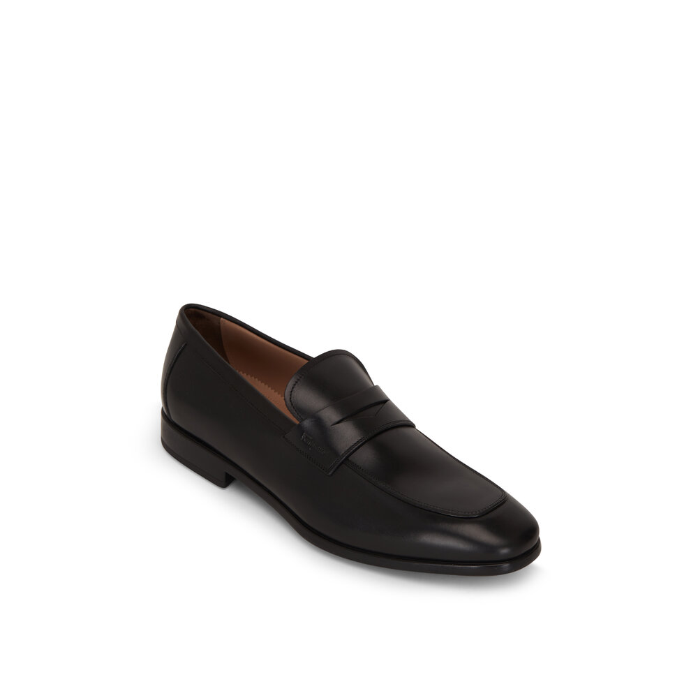 Ferragamo - Recly Black Leather Loafer | Mitchell Stores