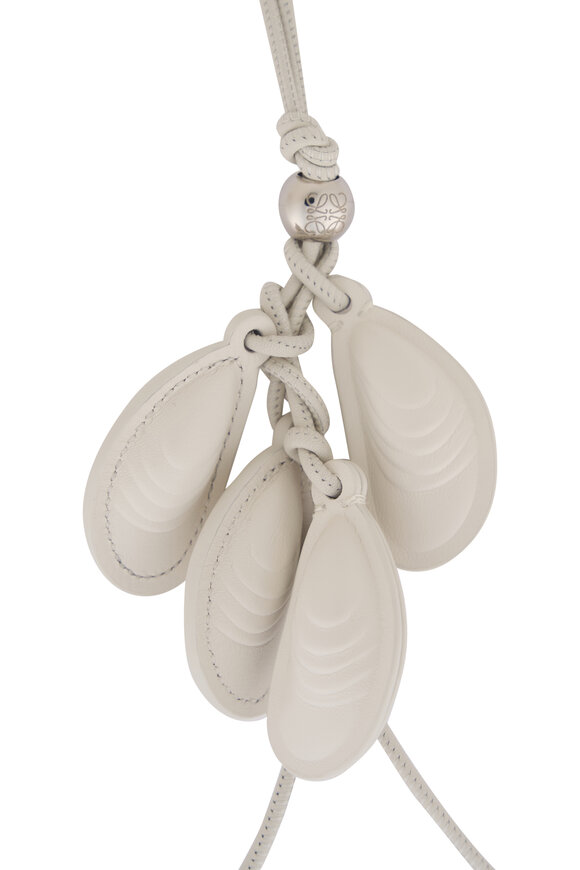☆新品未使用☆ LOEWE フォッシルチャーム Loewe - White Shell Bag Charm | Mitchell Stores