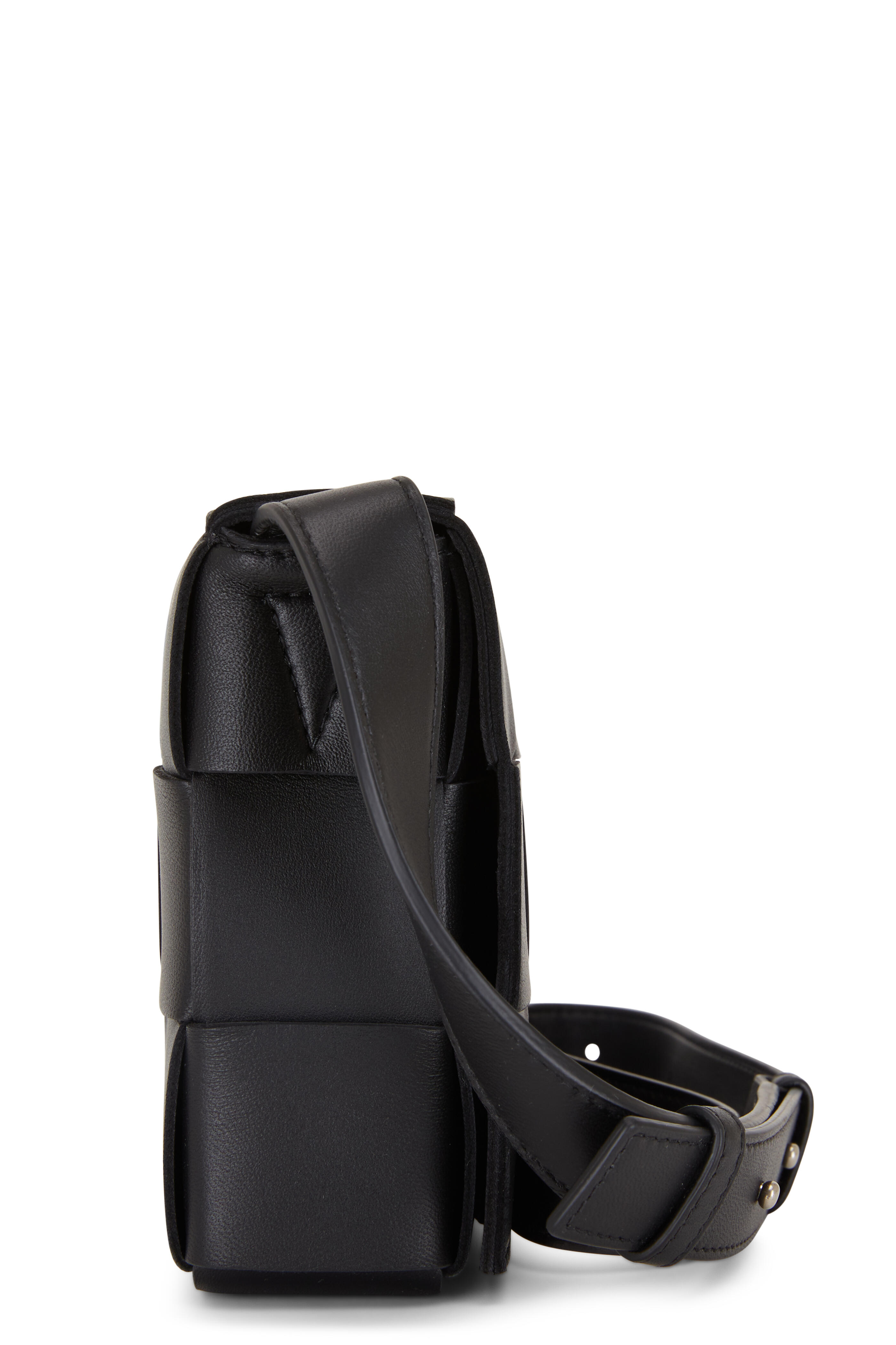 Cassette Camera Leather Crossbody Bag in Black - Bottega Veneta