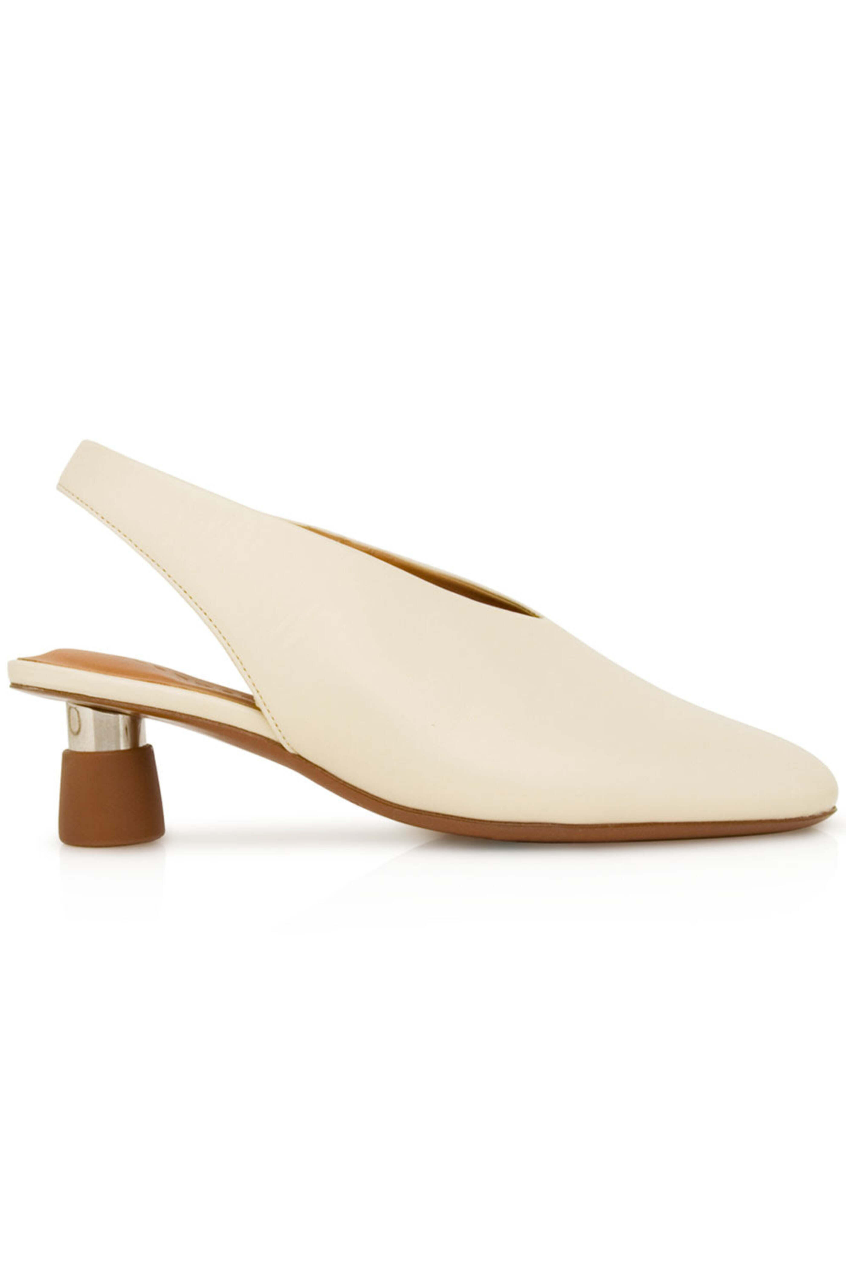 Robert Clergerie - Irem Pump in Beige
