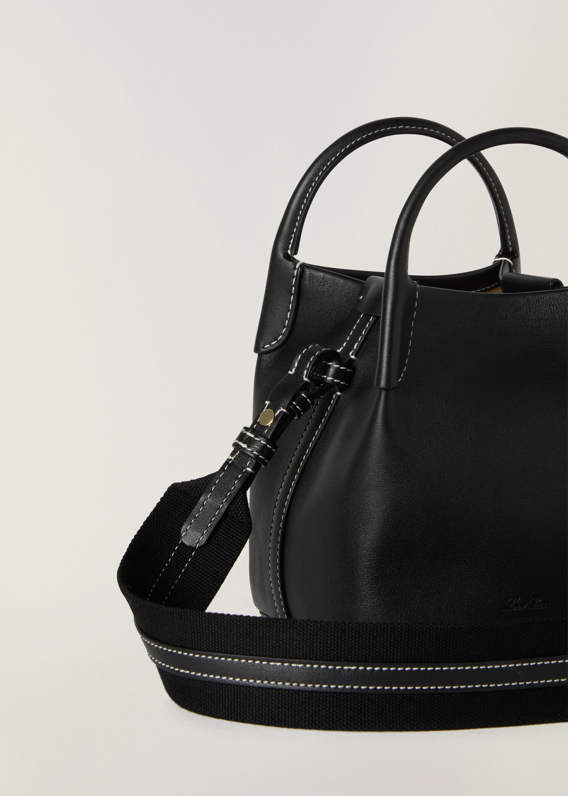 送料関税込★LORO PIANA★Bale Micro レザー トートバッグ Bale Micro leather tote bag in white - Loro Piana | Mytheresa