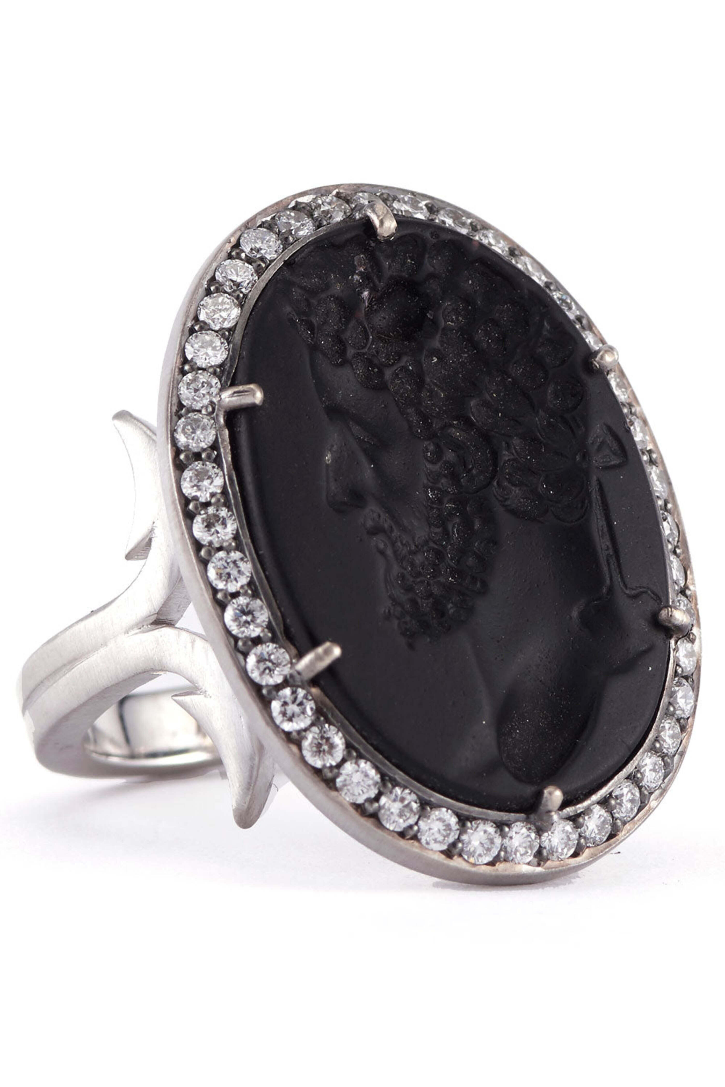 Sylva & Cie - Black Venetian Cameo Ring