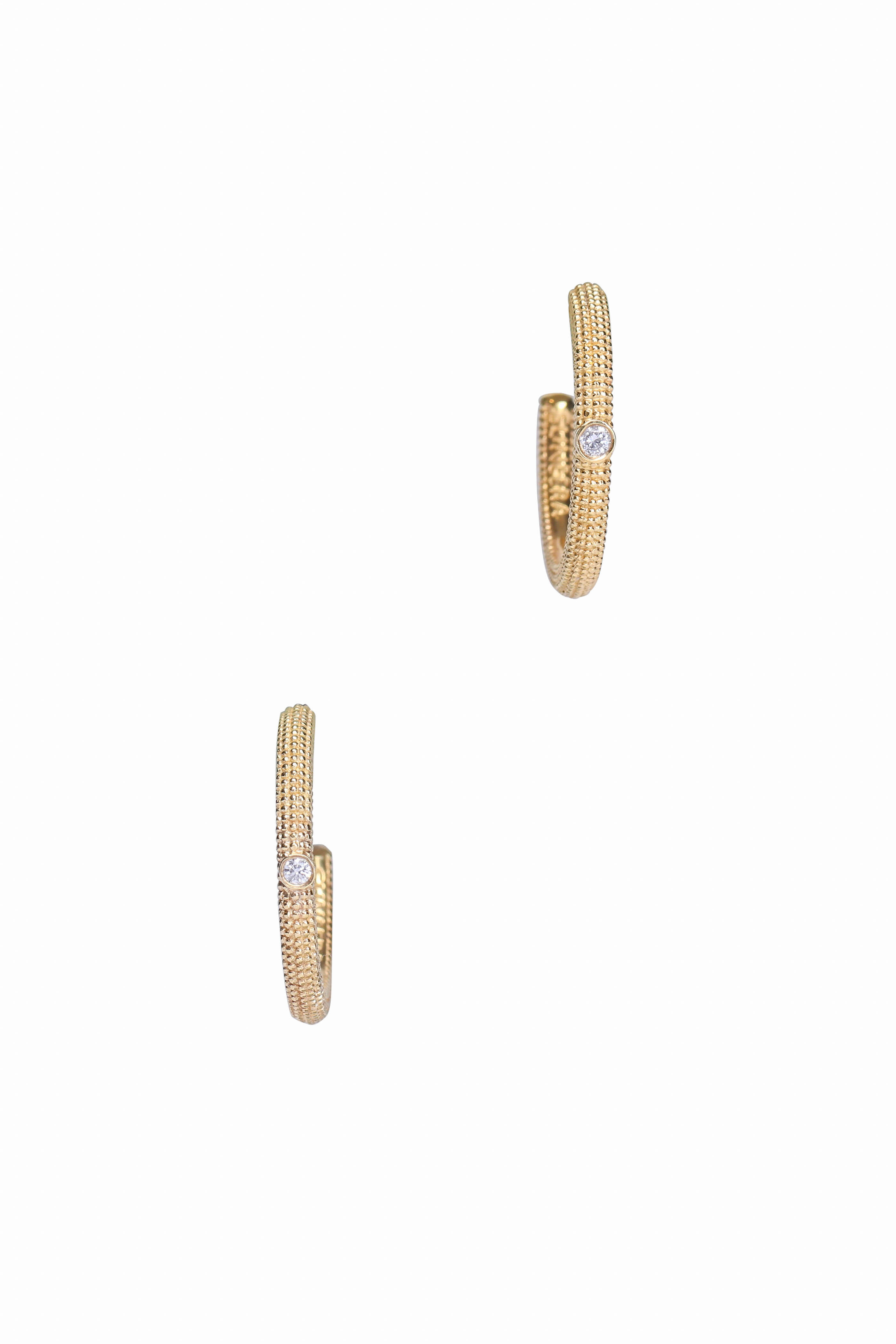 .925Suneera - Textured Single Diamond Hoop Earrings