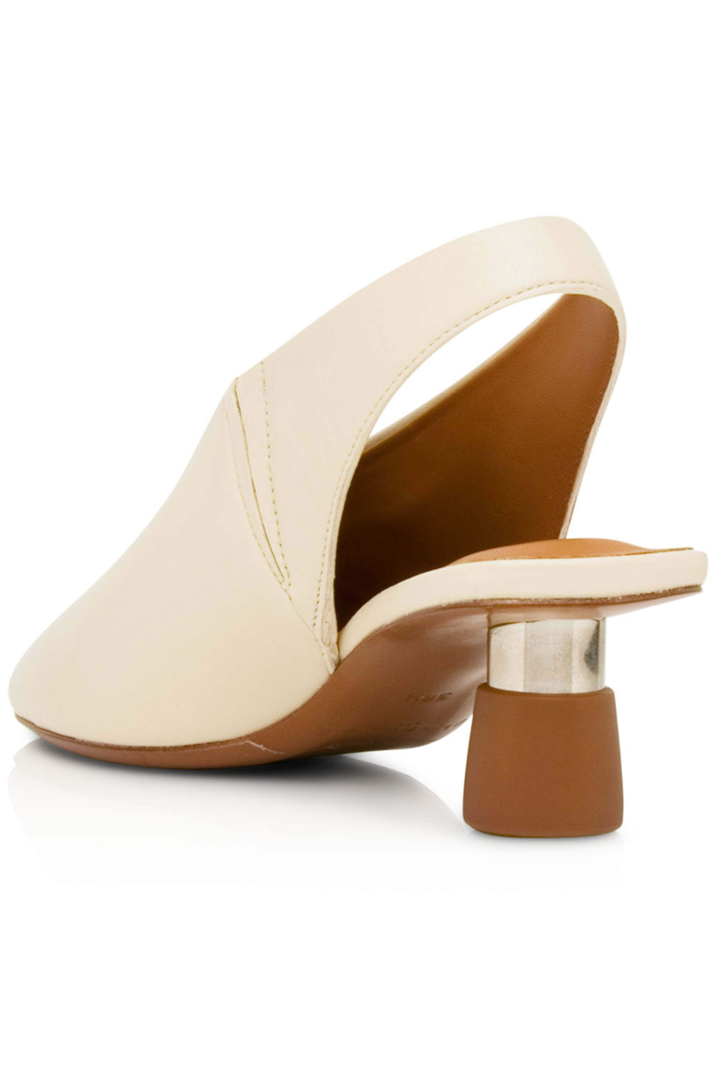 Robert Clergerie - Irem Pump in Beige