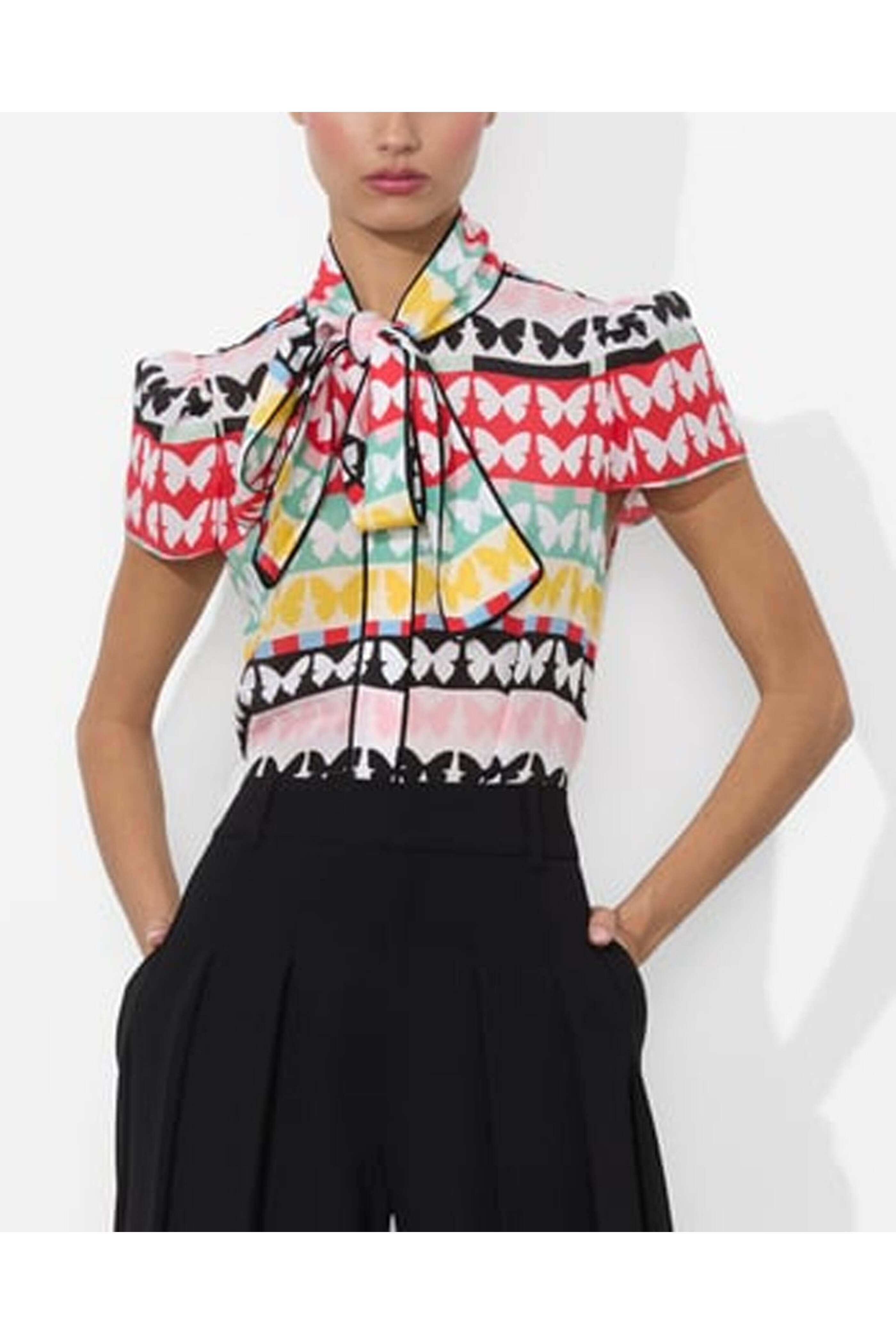 Alice & Olivia - Flutters Jeannie Button Up Bow Blouse
