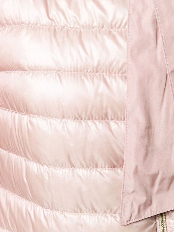 Herno - Blush Pink Contrast Back Puffer Jacket