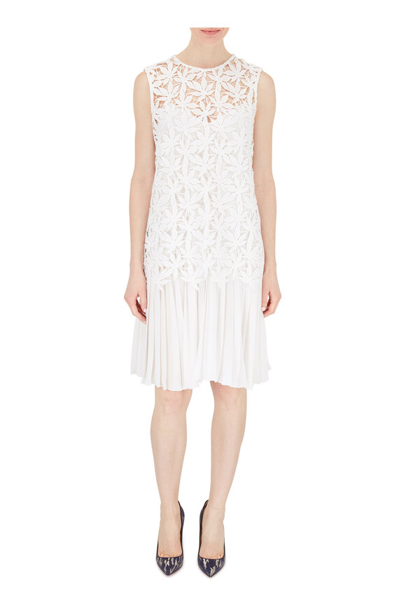 Oscar de la Renta - White Lace & Pleated Flapper Sleeveless Dress