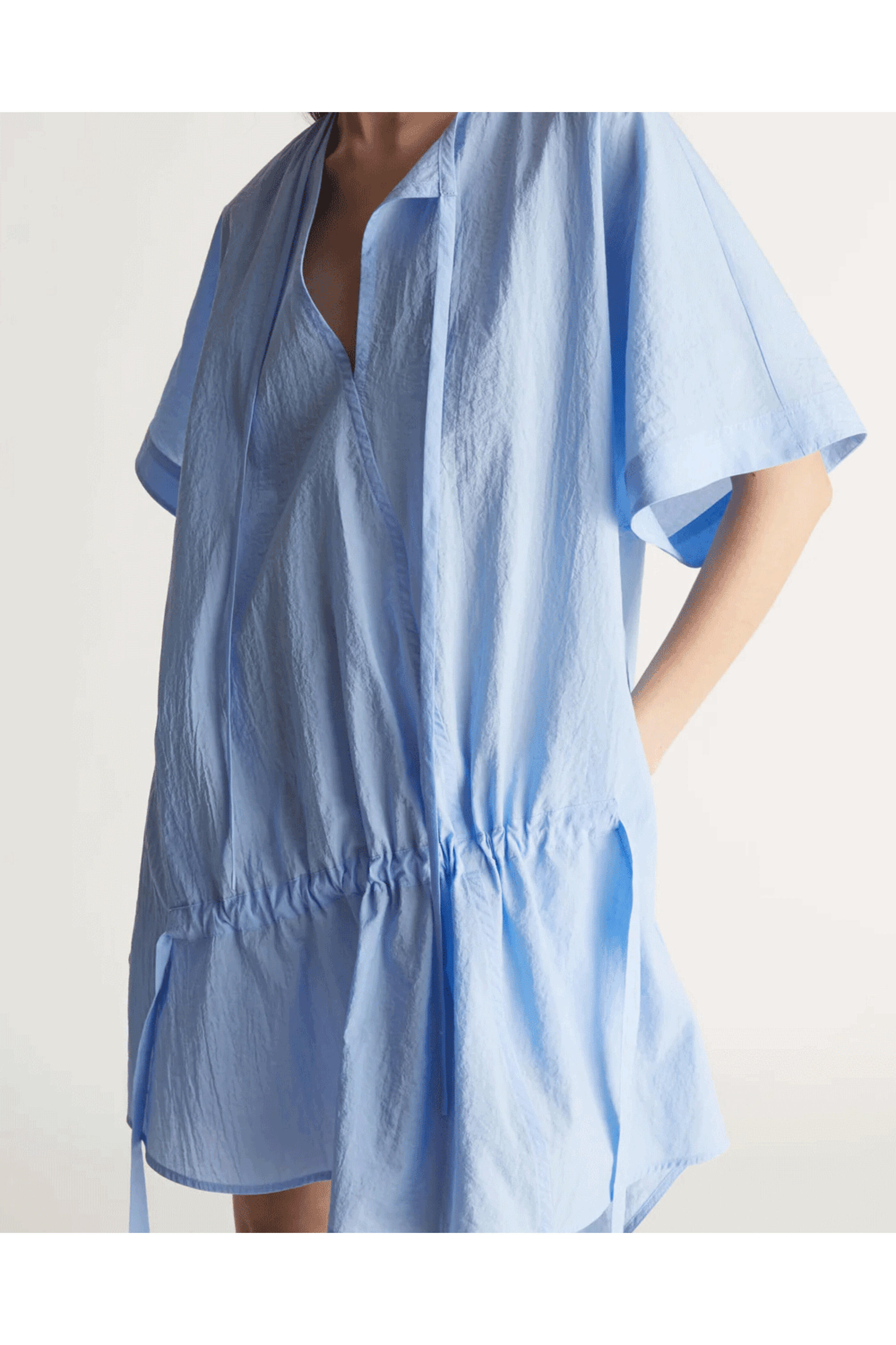 【LEE MATHEWS】リーマシューHana Mini Dress ワンピース LEE MATHEWS】リーマシューHana Mini Dress ワンピース