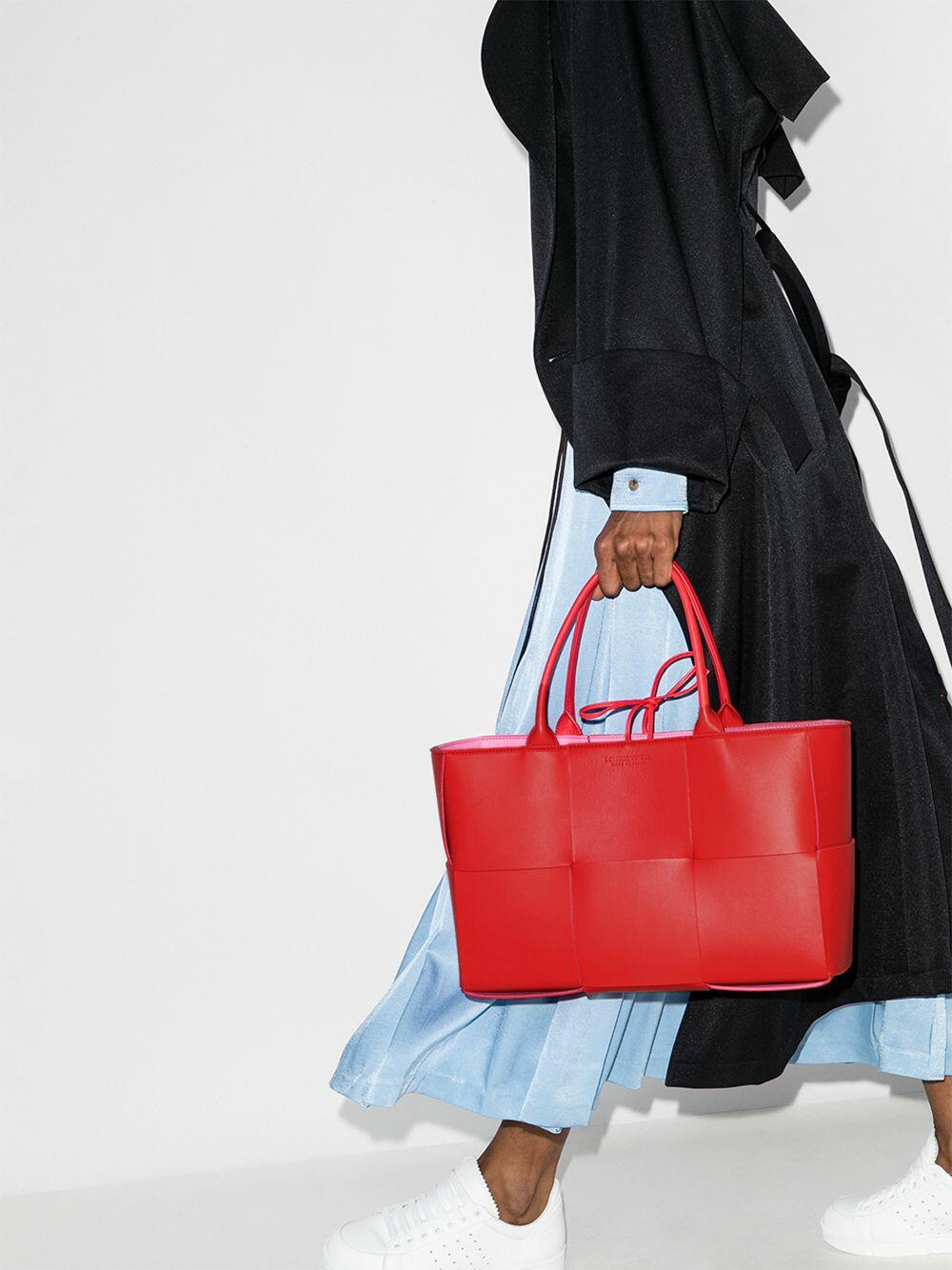 Bottega Veneta - Arco Nail Polish Woven Block Medium Tote