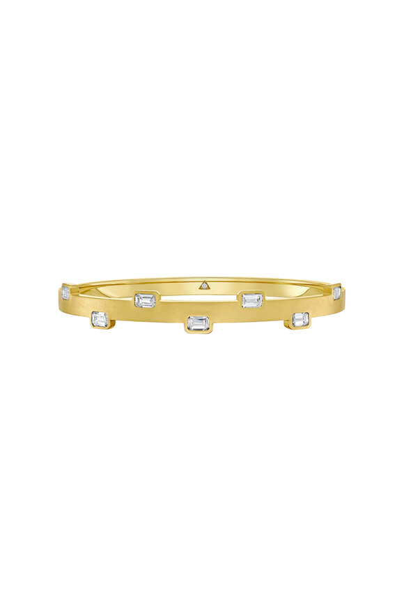Ruchi 18k Yellow Gold Palma Slim Diamond Bangle - view 1