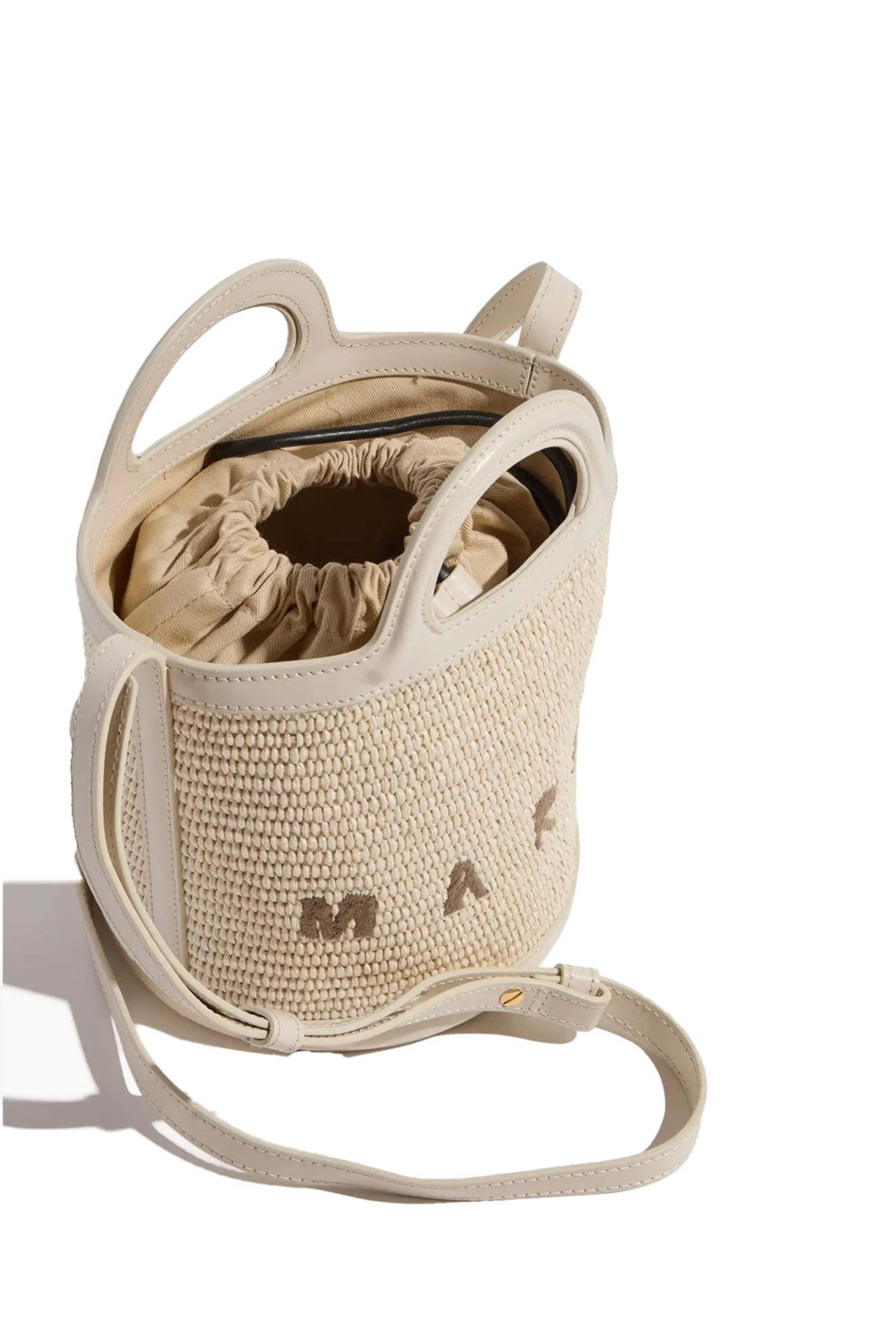 MARNI｜SHOULDER BAGS (MINI BUCKET (SCMP0056Q7 P5441 ZO52 Tropicalia Small Bucket Bag in black leather and raffia