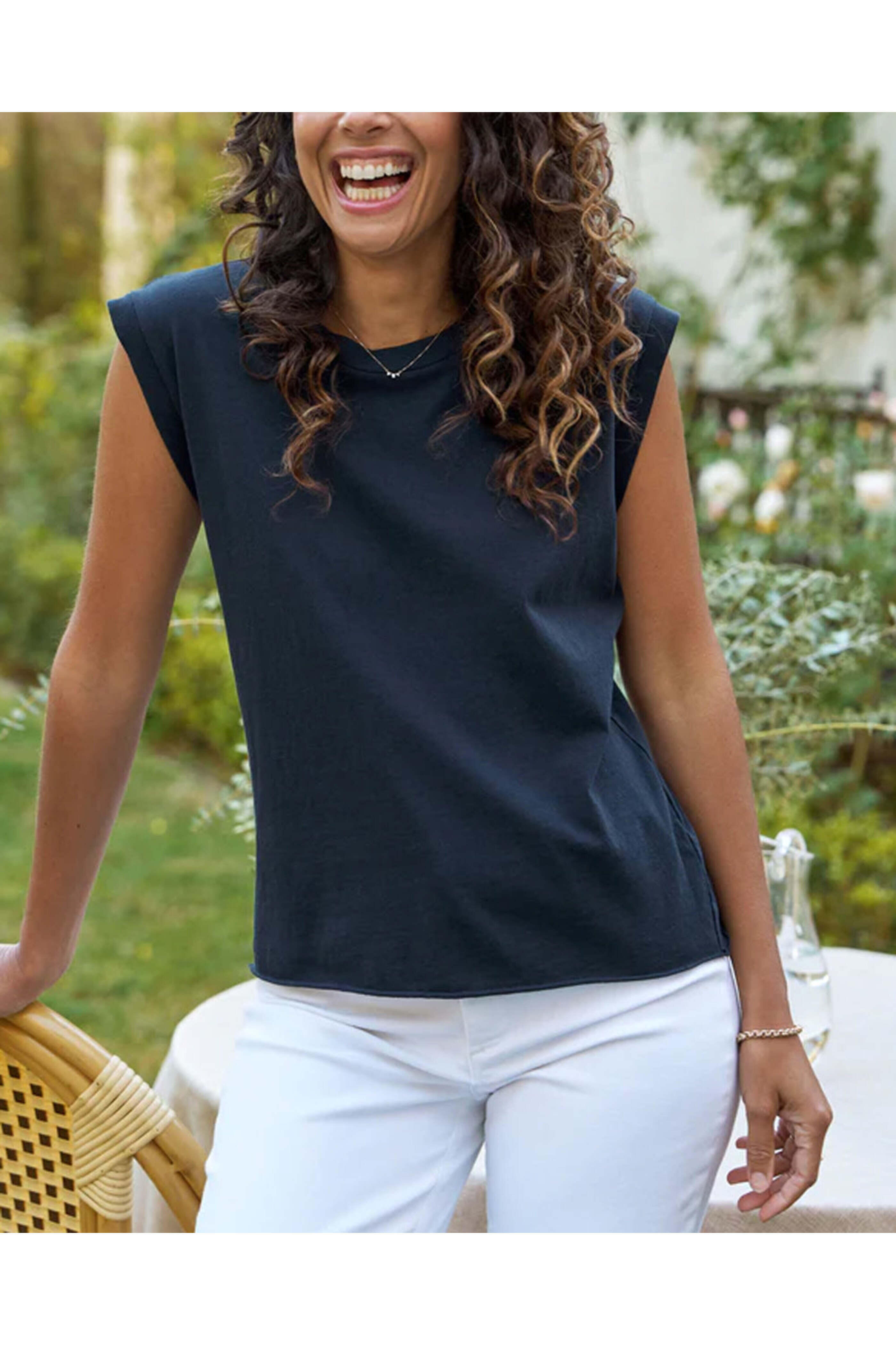 Frank & Eileen - British Royal Navy Vintage Aiden Muscle Tee