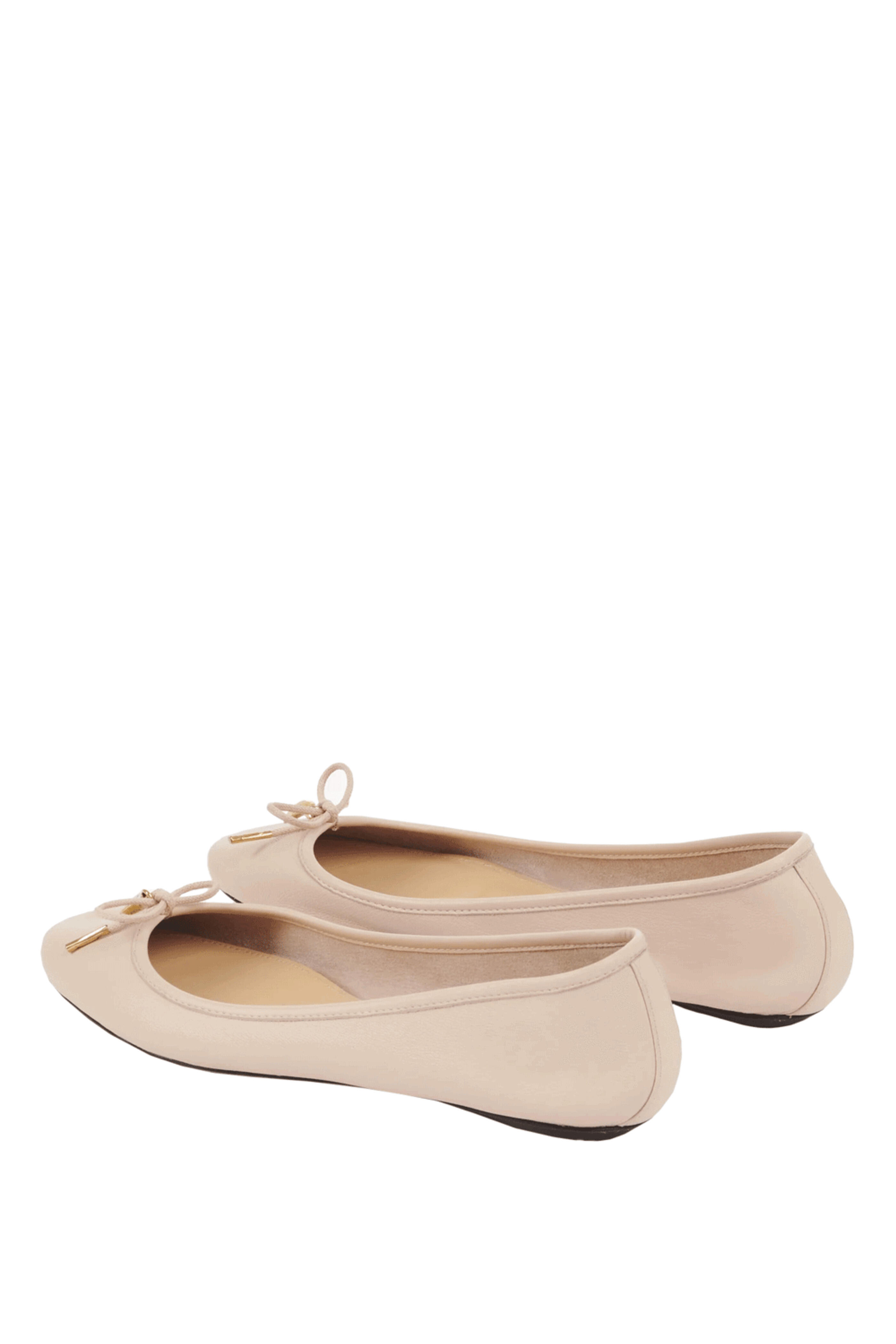チャームがポイント ★ CHLOE Iris beige leather ballerinas CHLOÉ Iris embellished leather ballet flats | NET-A-PORTER
