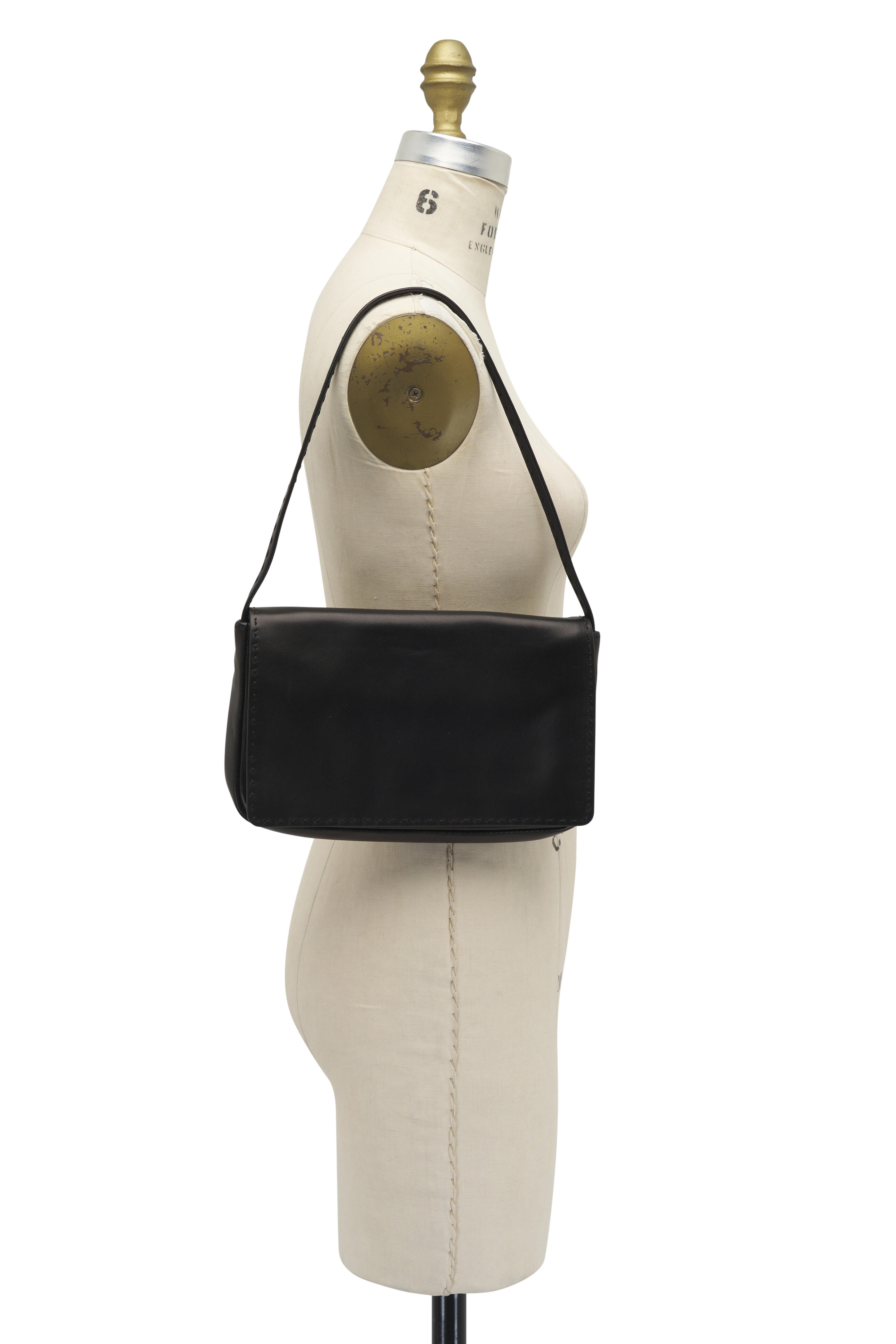 【THE ROW 】ザロウ Nuance Shoulder Bag in Leather バッグ Nuance Shoulder Bag Black in Leather – The Row