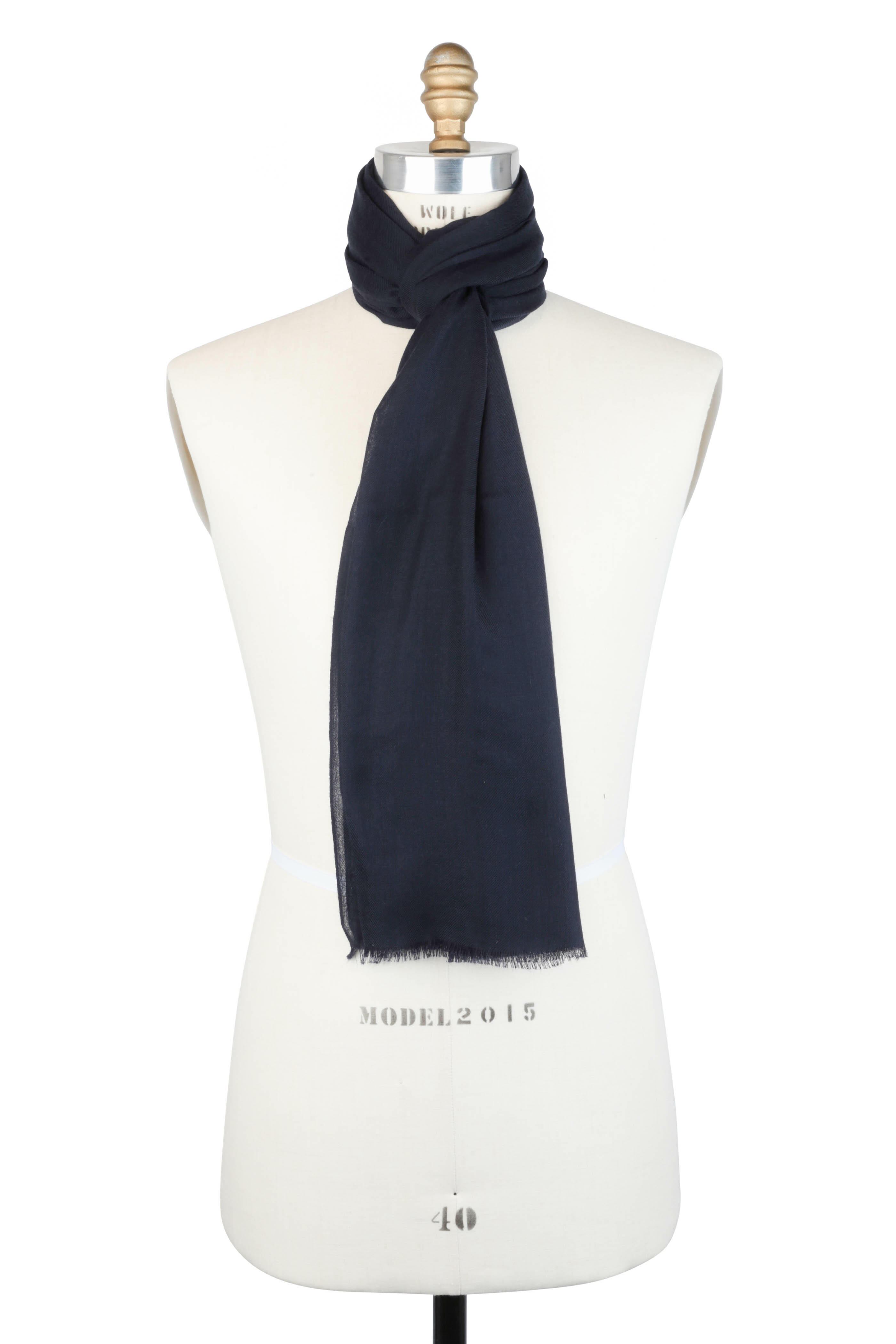 スカーフ Weekend Navy Blue Cashmere Blend Rauche Foulard Weekend Max Mara Navy Blue Cashmere Blend Rauche Foulard