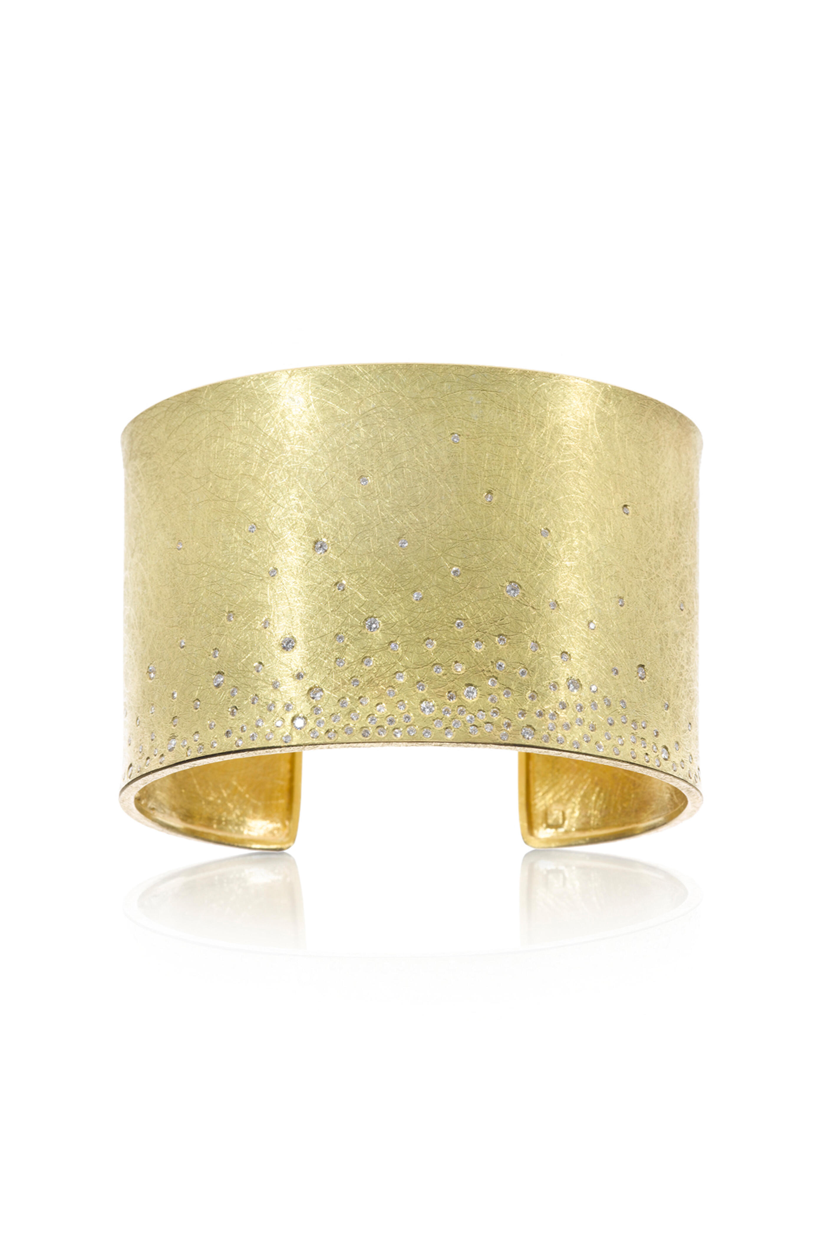 Todd Reed 18K Gold Scattered Diamond Bangle Bracelet