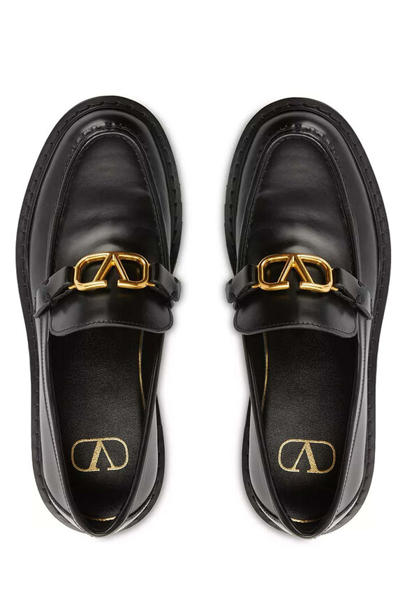 Valentino Garavani VLogo Signature Calfskin Loafer in Nero - view 3