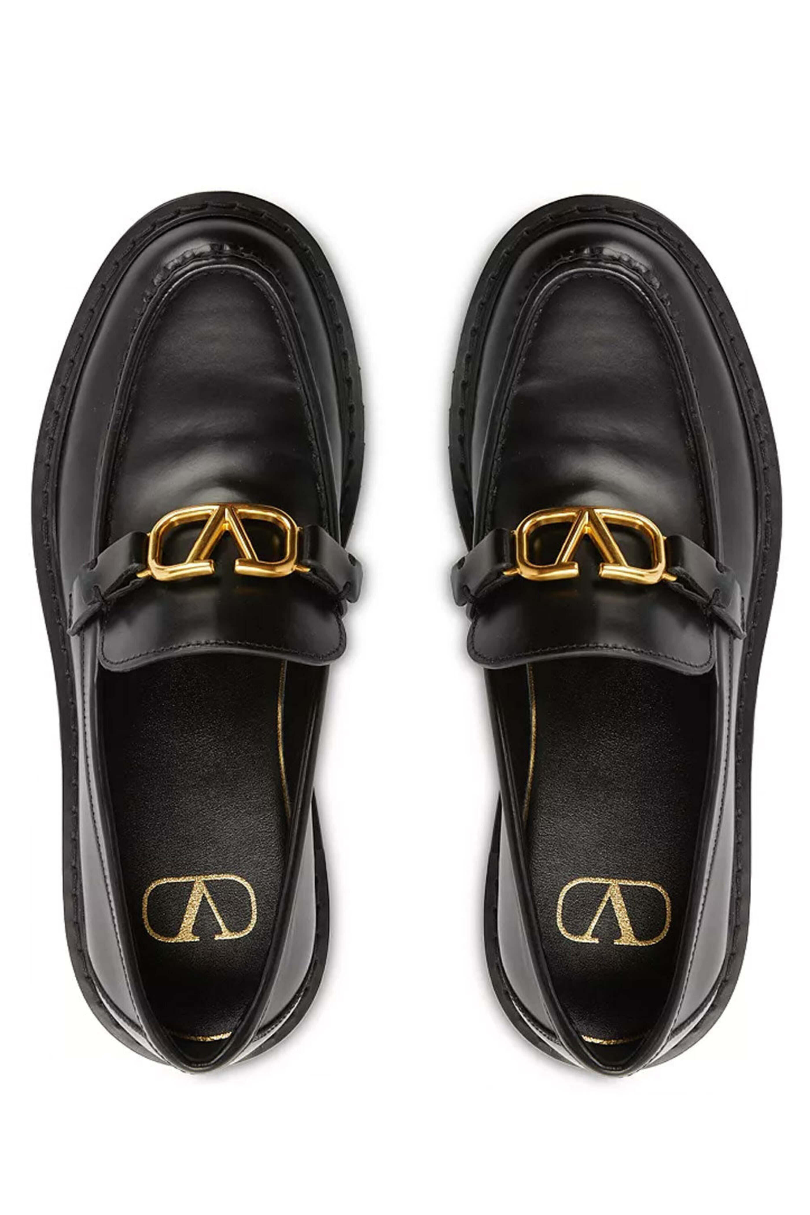 【関税込み】Valentino Garavani ブラック VLogo ローファー Vロゴ シグネチャー バッファロー ローファー for メンズ インチ
