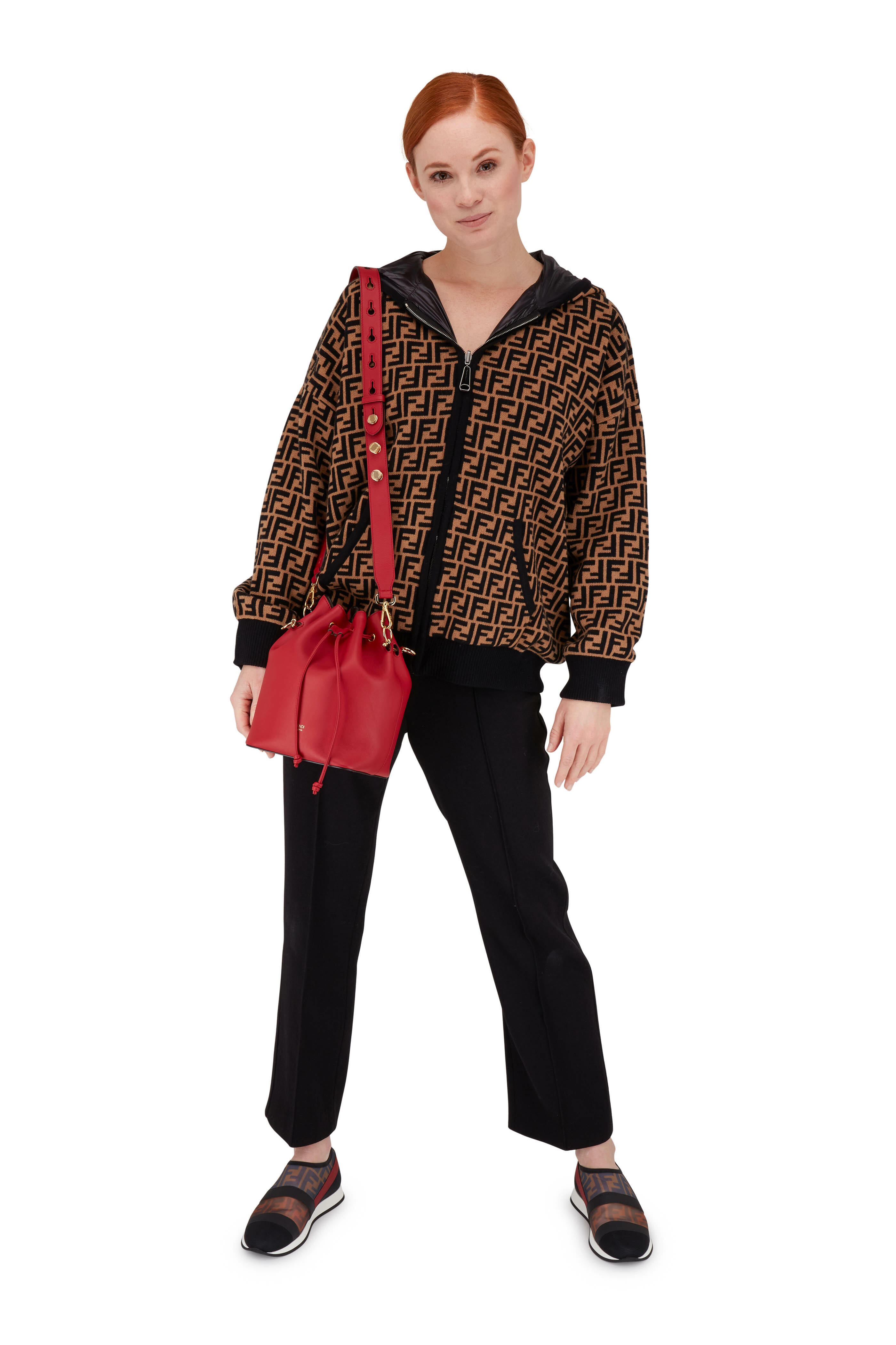 ◆FENDI 最新作◆Mon Tresor レザーバケットバッグ/Red◆ Fendi - Mon Tresor Red Logo Embossed Mini Bucket Bag
