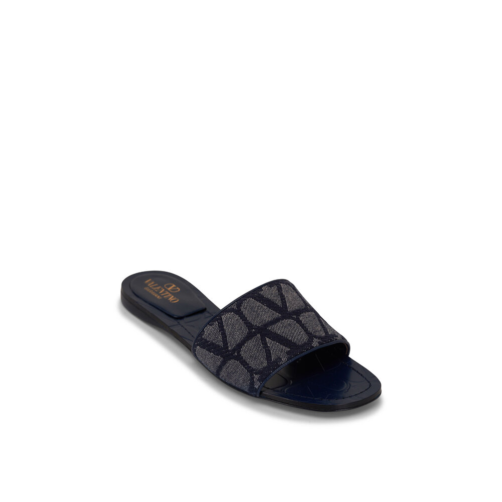 【関税&送料込】Valentino Garavani L Une Et L Autre Sandals VALENTINO GARAVANI | Black Women's Sandals | YOOX