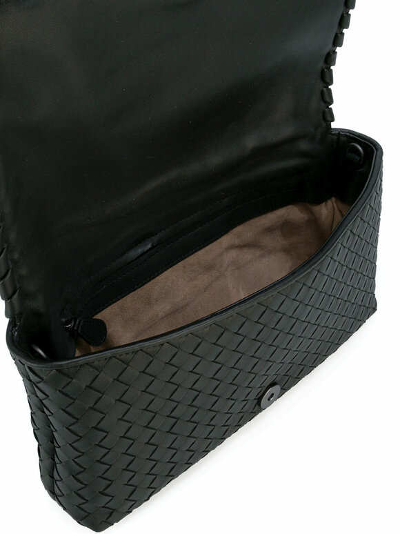【BOTTEGA VENETA】INTRECCIATO CROSSBODY BAG Bottega Veneta Men's Intrecciato Medium Crossbody Bag