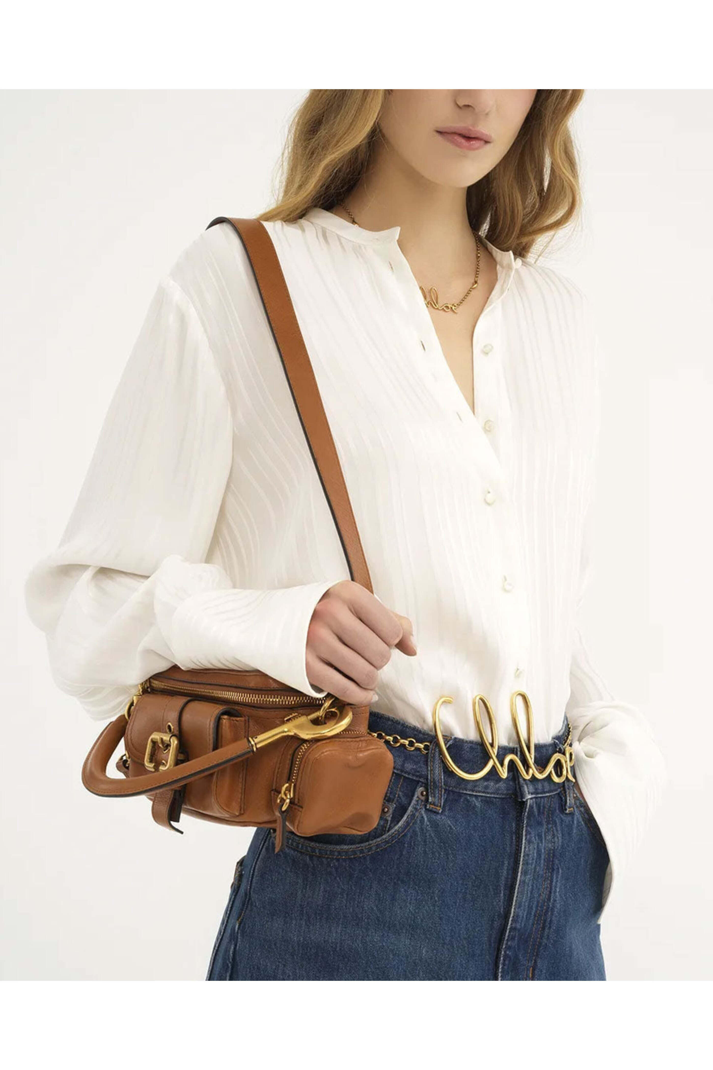 ショルダーバッグ・ポシェット CHLOE 'Camera Bag' shoulder bag Brown Chloé Camera Bag in Shiny Leather in Clay brown | Chloé SE