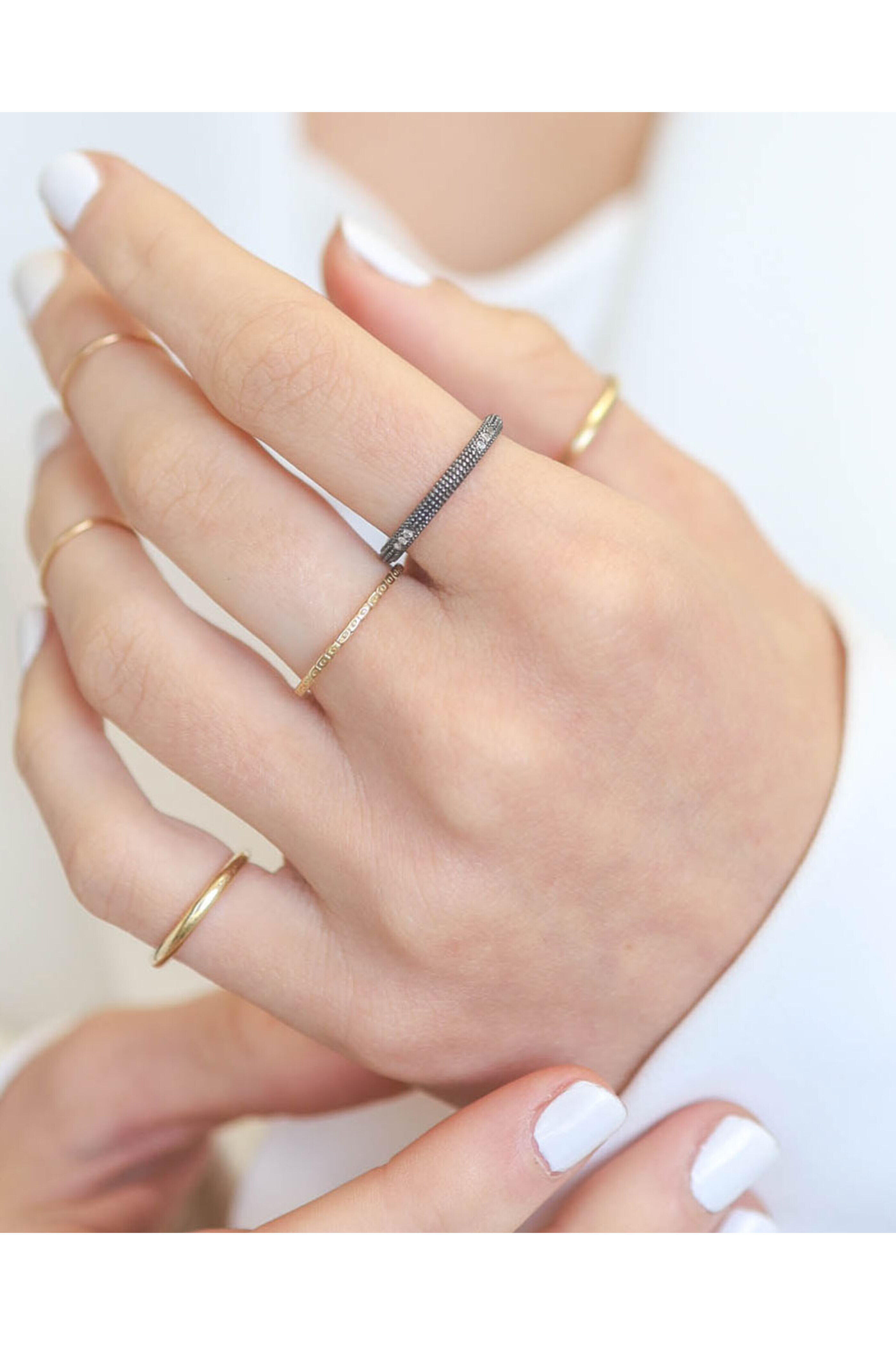 .925Suneera - Theda Ring