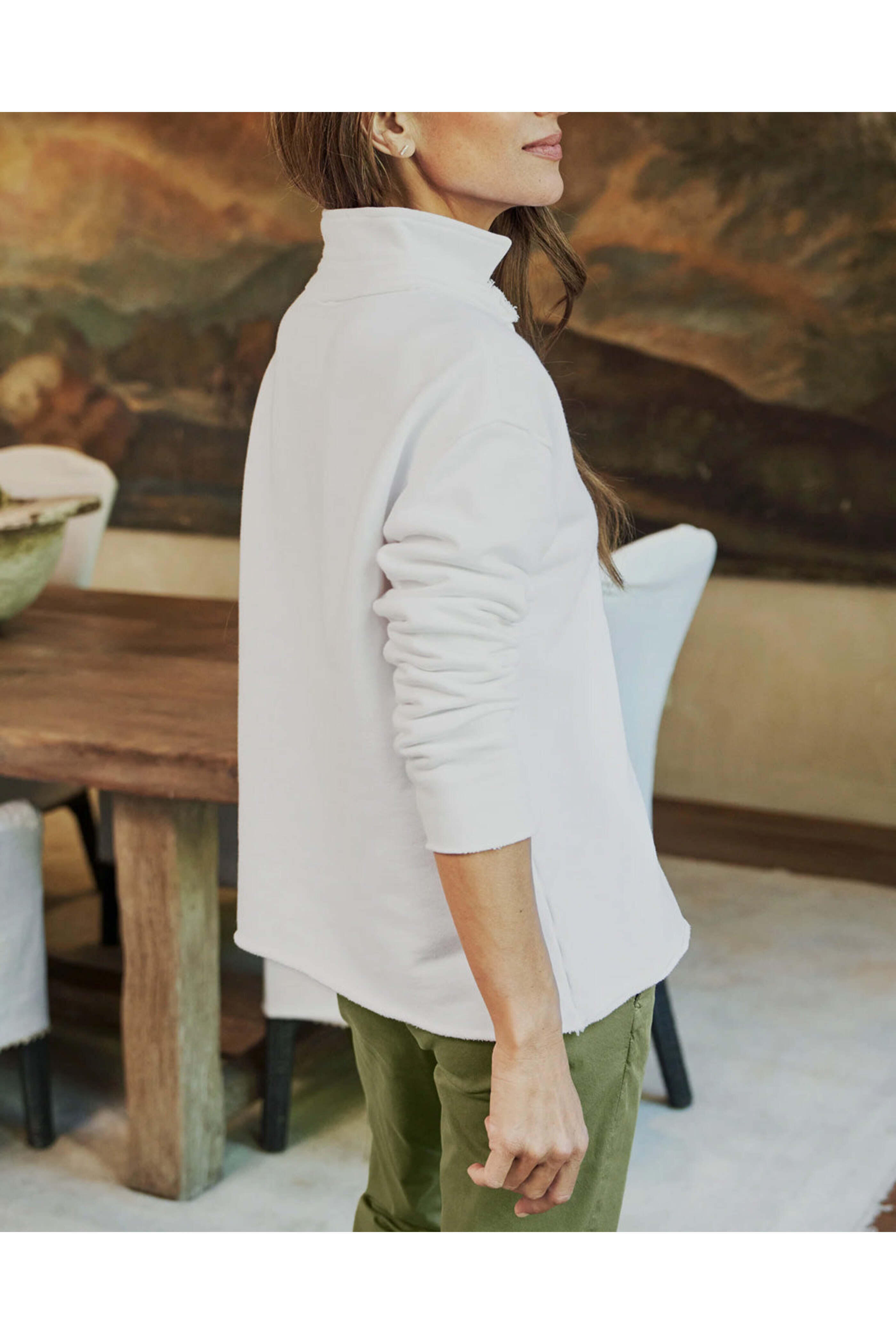 Frank & Eileen - Vintage White Patrick Popover Henley