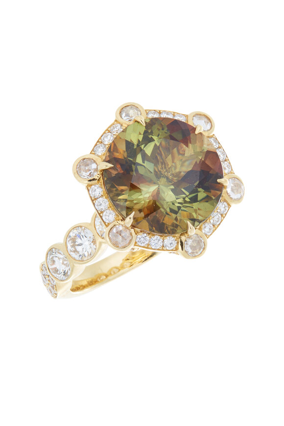 Coomi - 20K Yellow Gold Andalusite & Diamond Affinity Ring