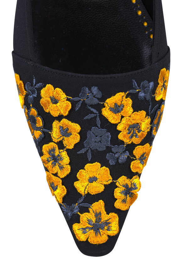 Manolo Blahnik - Safiye Black Floral Embroidered Flat