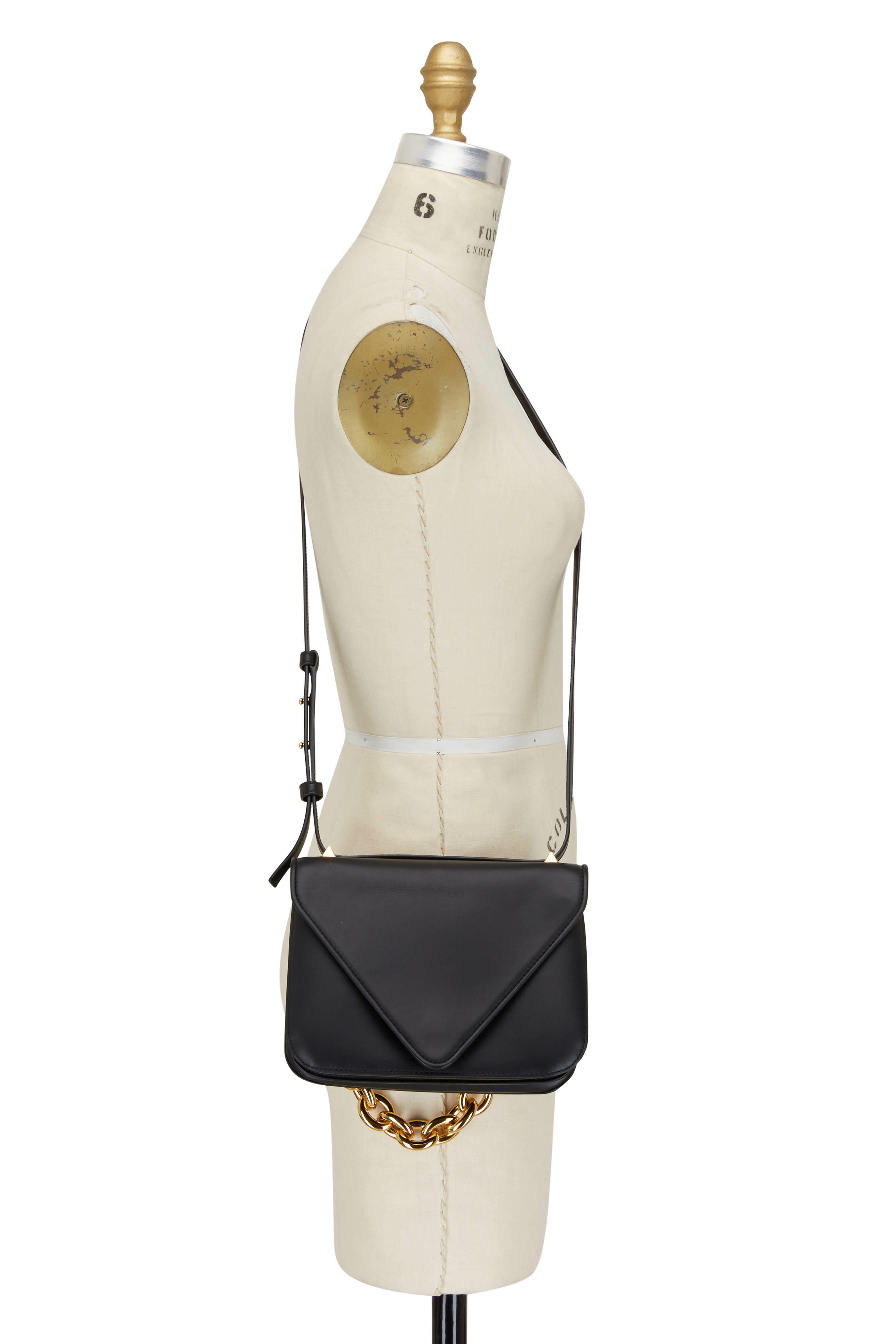 Bottega Veneta - Mount Black Leather Chain Small Crossbody Bag