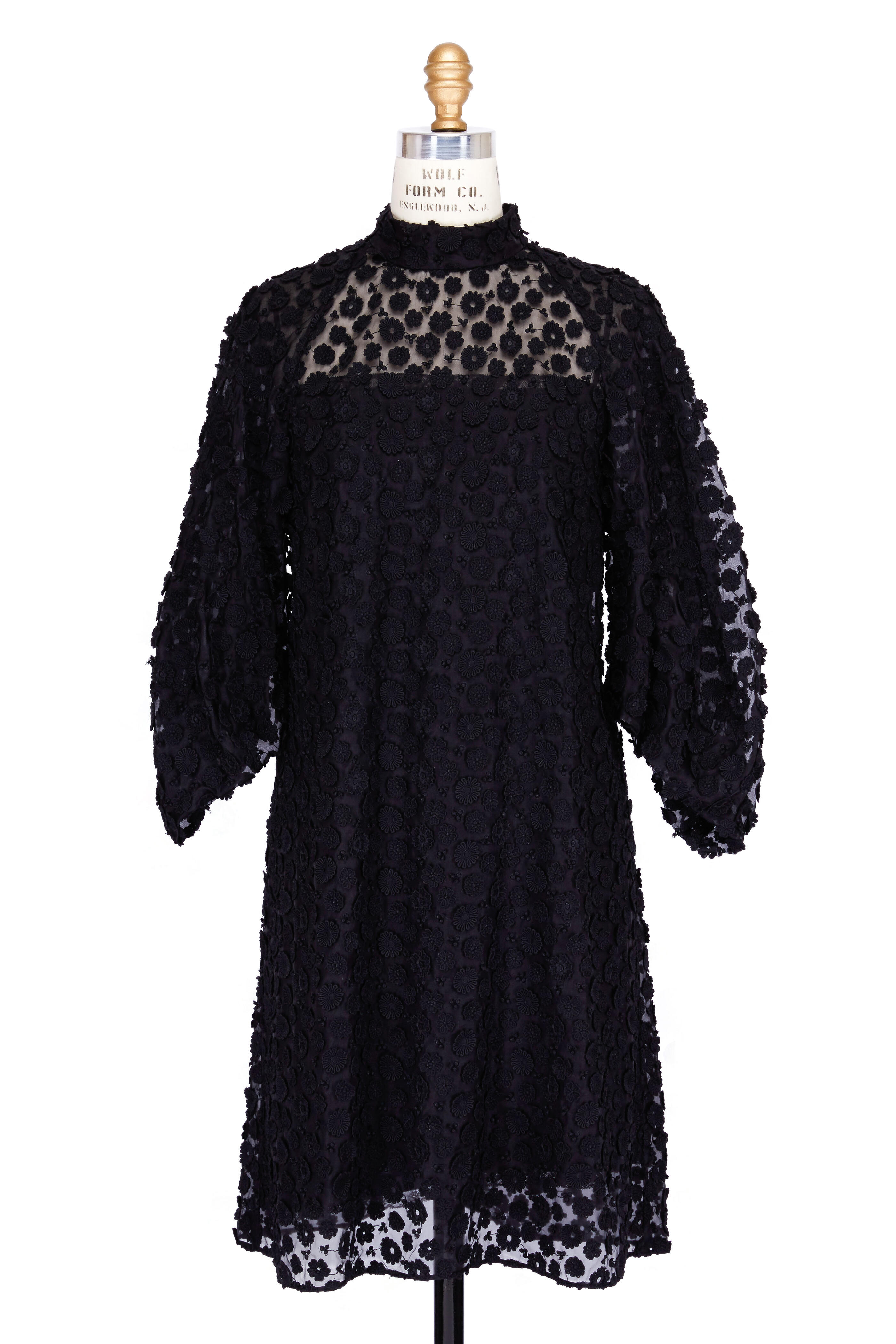 【日本入手困難】プラダ Eyelet lace shirt dress ワンピース 日本入手困難】プラダ Eyelet lace shirt dress ワンピース
