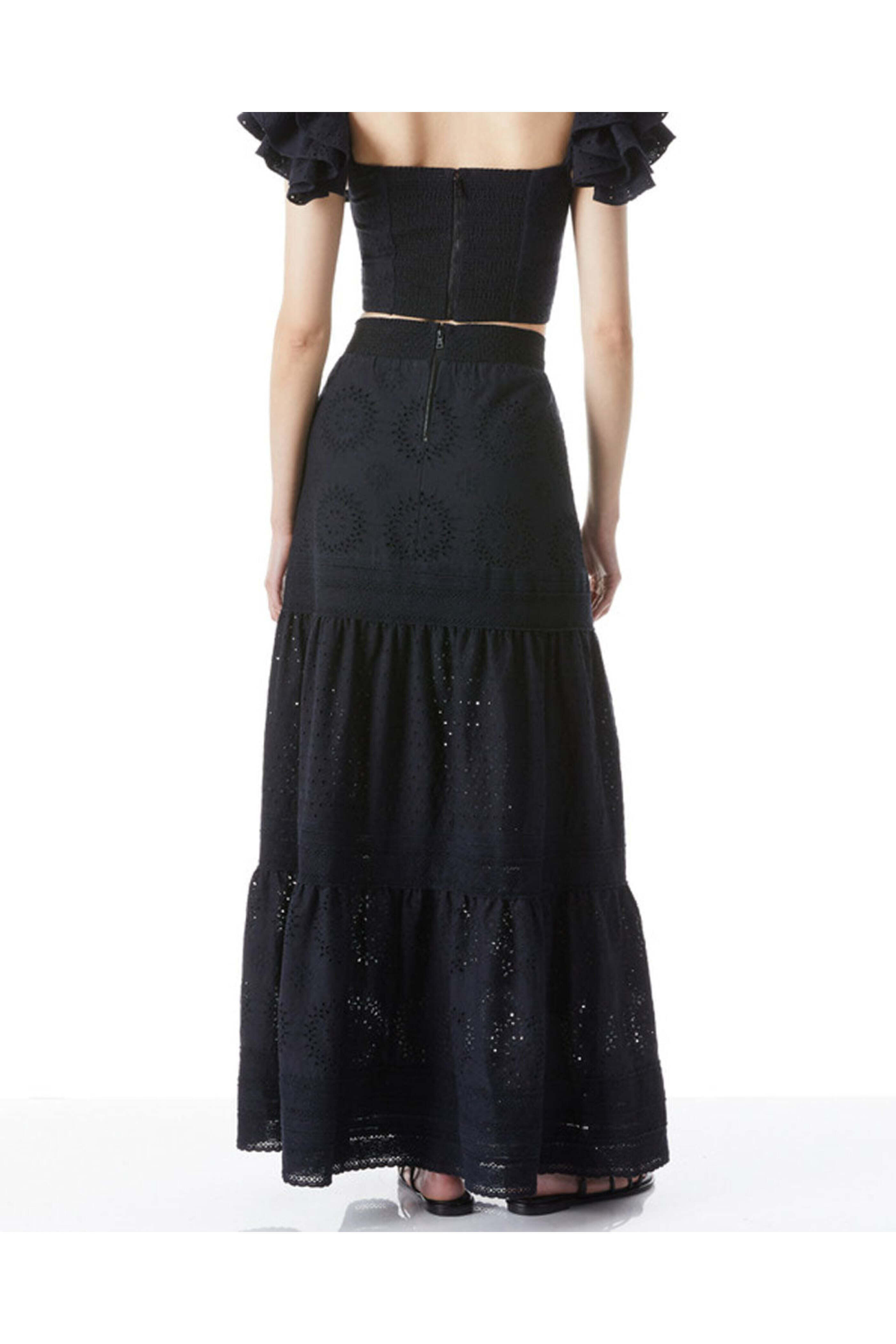 Alice+Olivia■Reise■ティアードアイレットマキシスカート Reise Embroidered Tiered Maxi Skirt In Georgia Floral