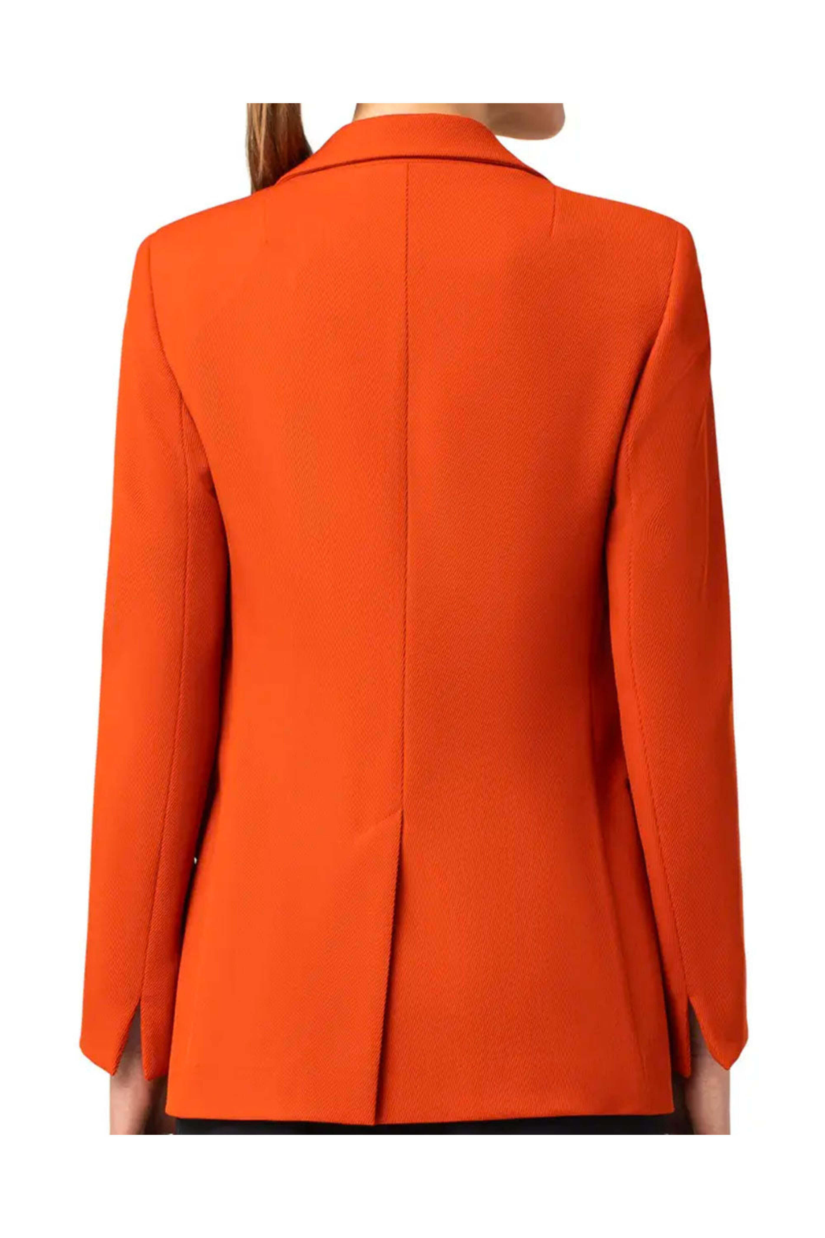 アクリスプント　レッド　ベルベットダウン Akris Punto - Red Currant Wool Trioctine Boyfriend Blazer
